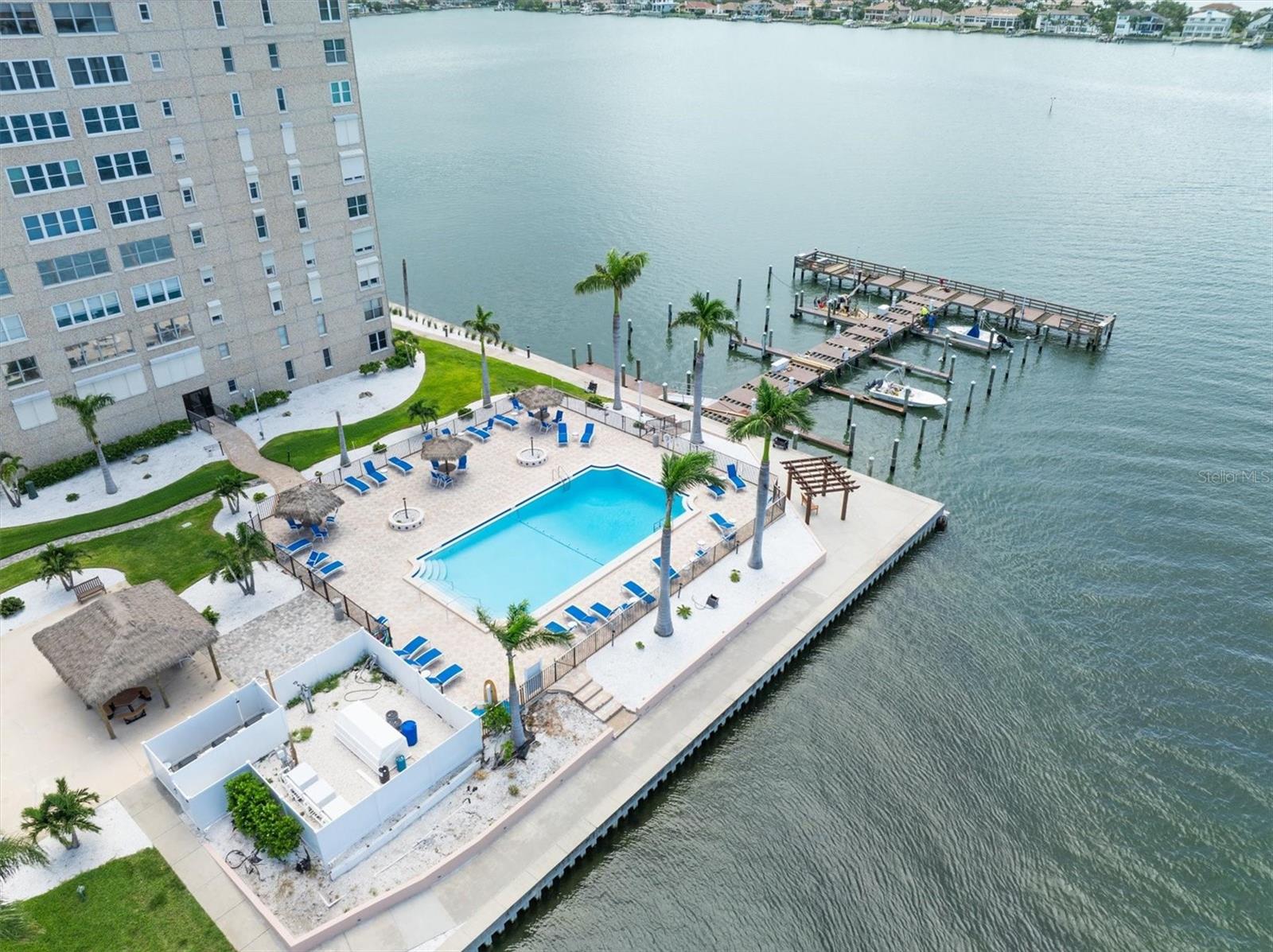 Image 43 of 61 For 5220 Brittany Drive S 1008