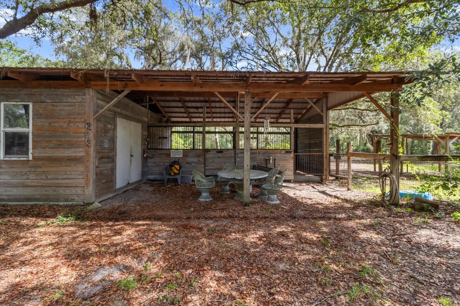 Image 32 of 71 For 2426 Sumter Avenue