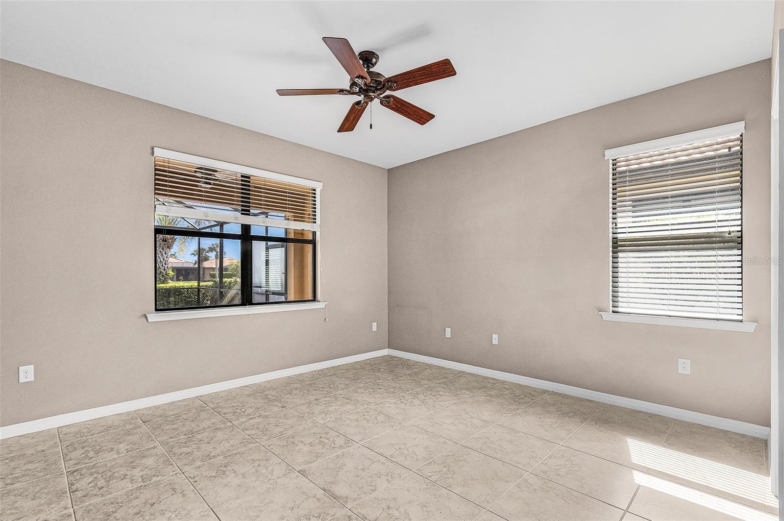 Image 15 of 24 For 13870 Lido Street