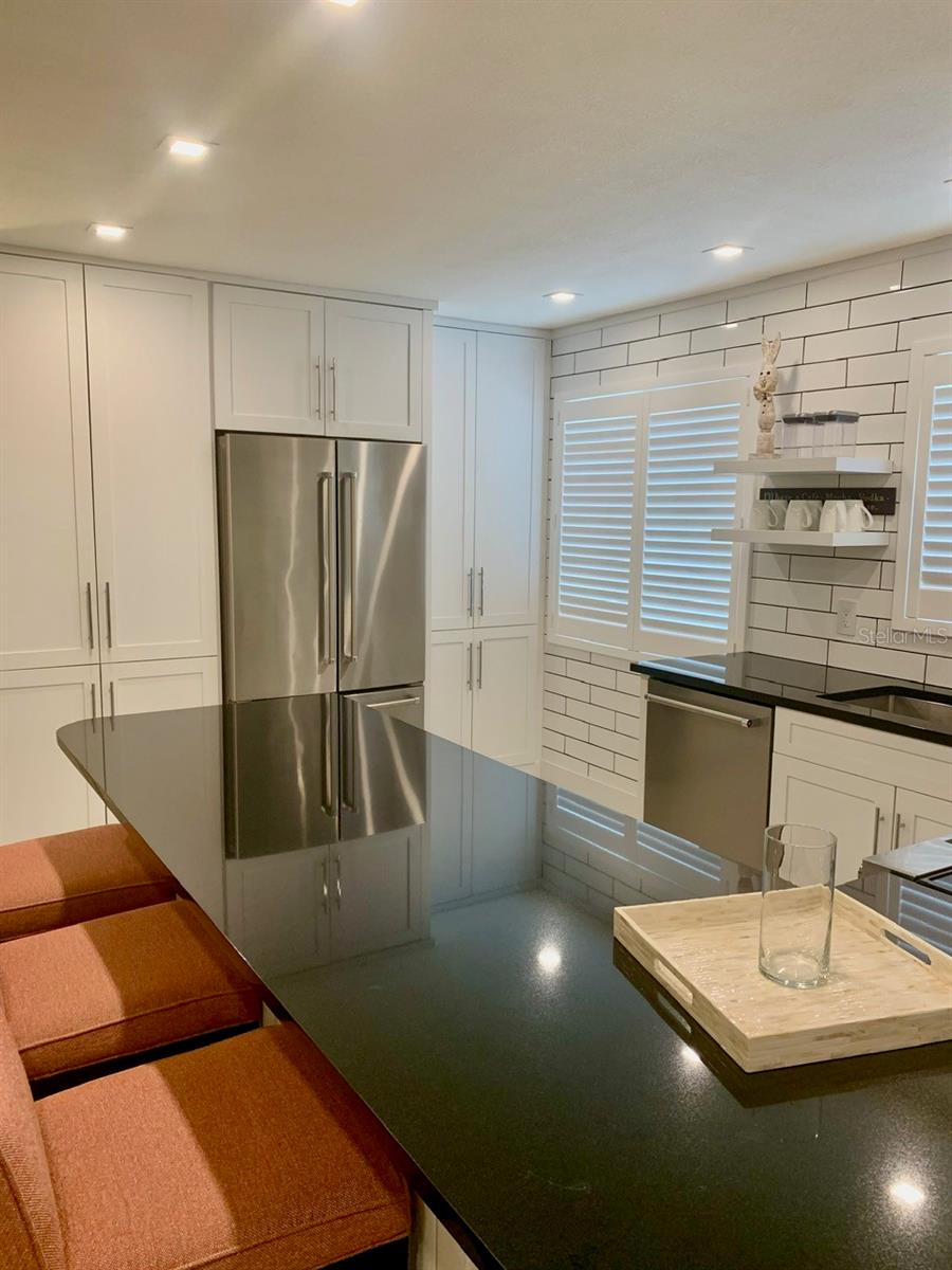 Image 11 of 30 For 125 5th Avenue Ne 240