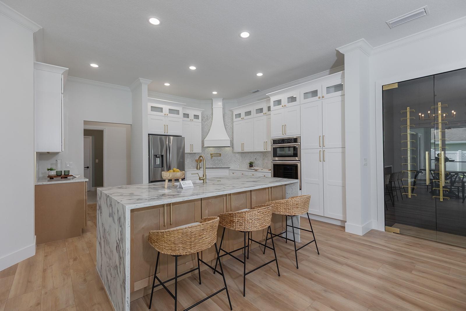 Image 19 of 76 For 17504 Isbell Lane