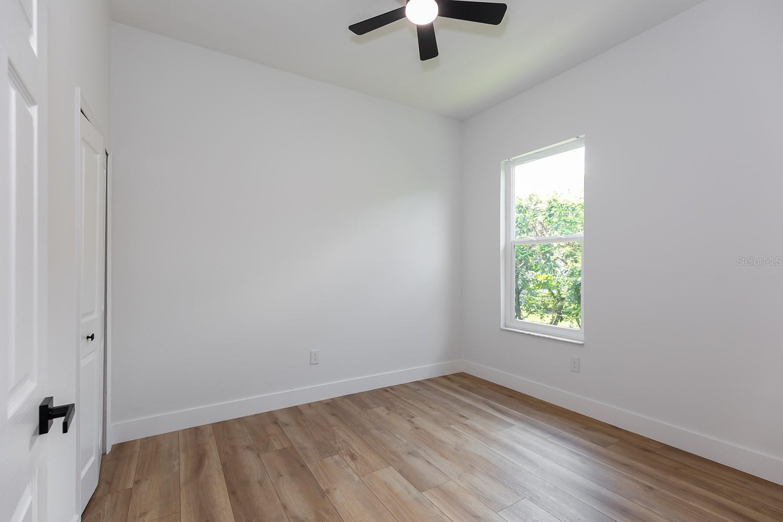Image 53 of 76 For 17504 Isbell Lane