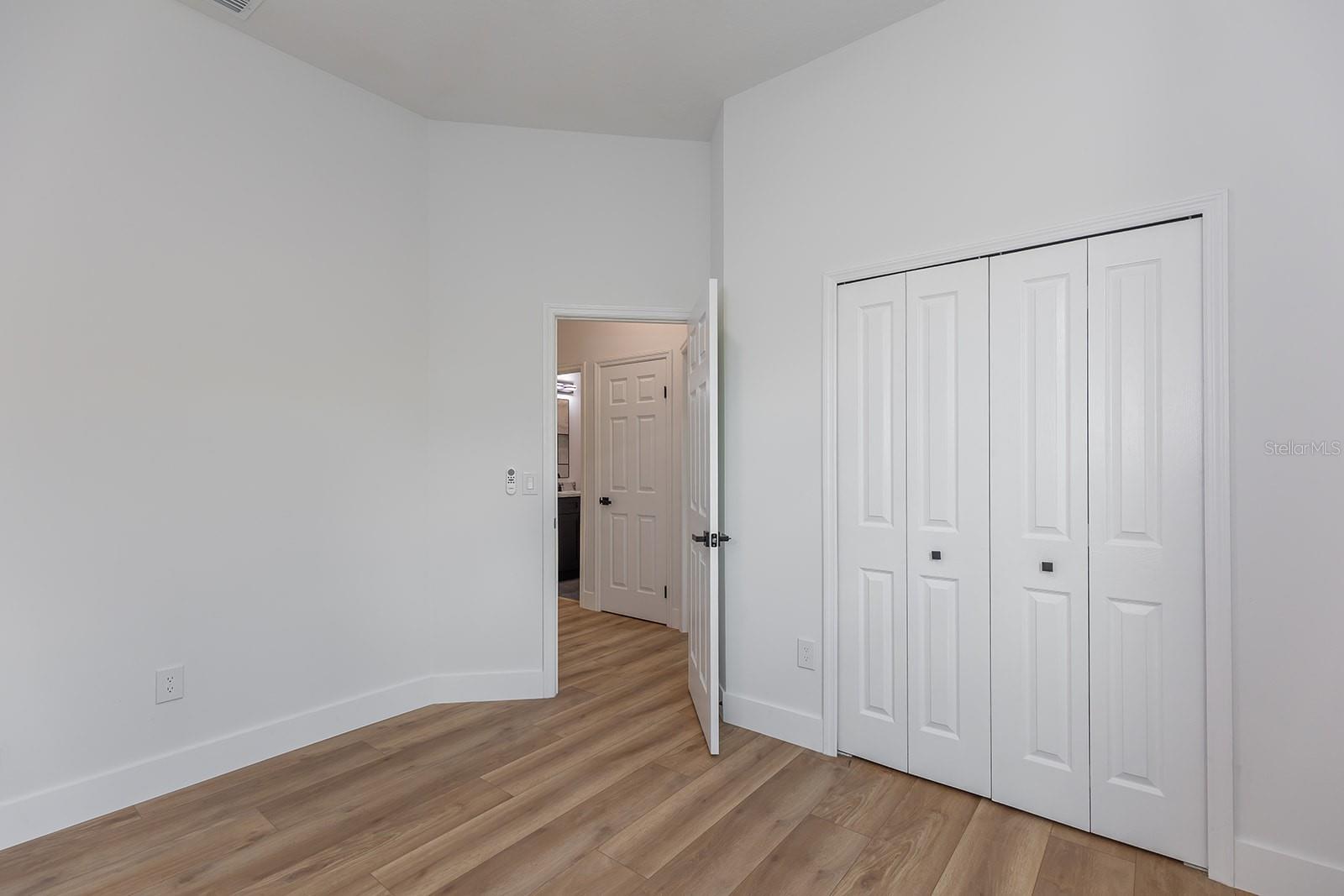 Image 56 of 76 For 17504 Isbell Lane