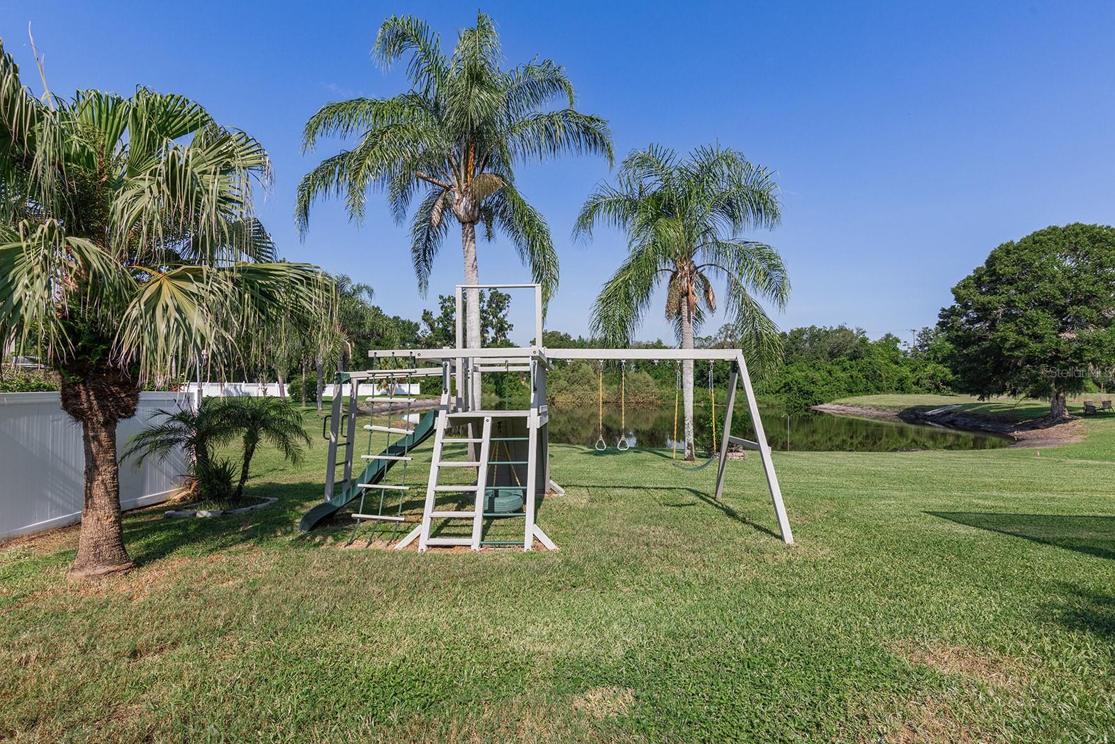 Image 73 of 76 For 17504 Isbell Lane