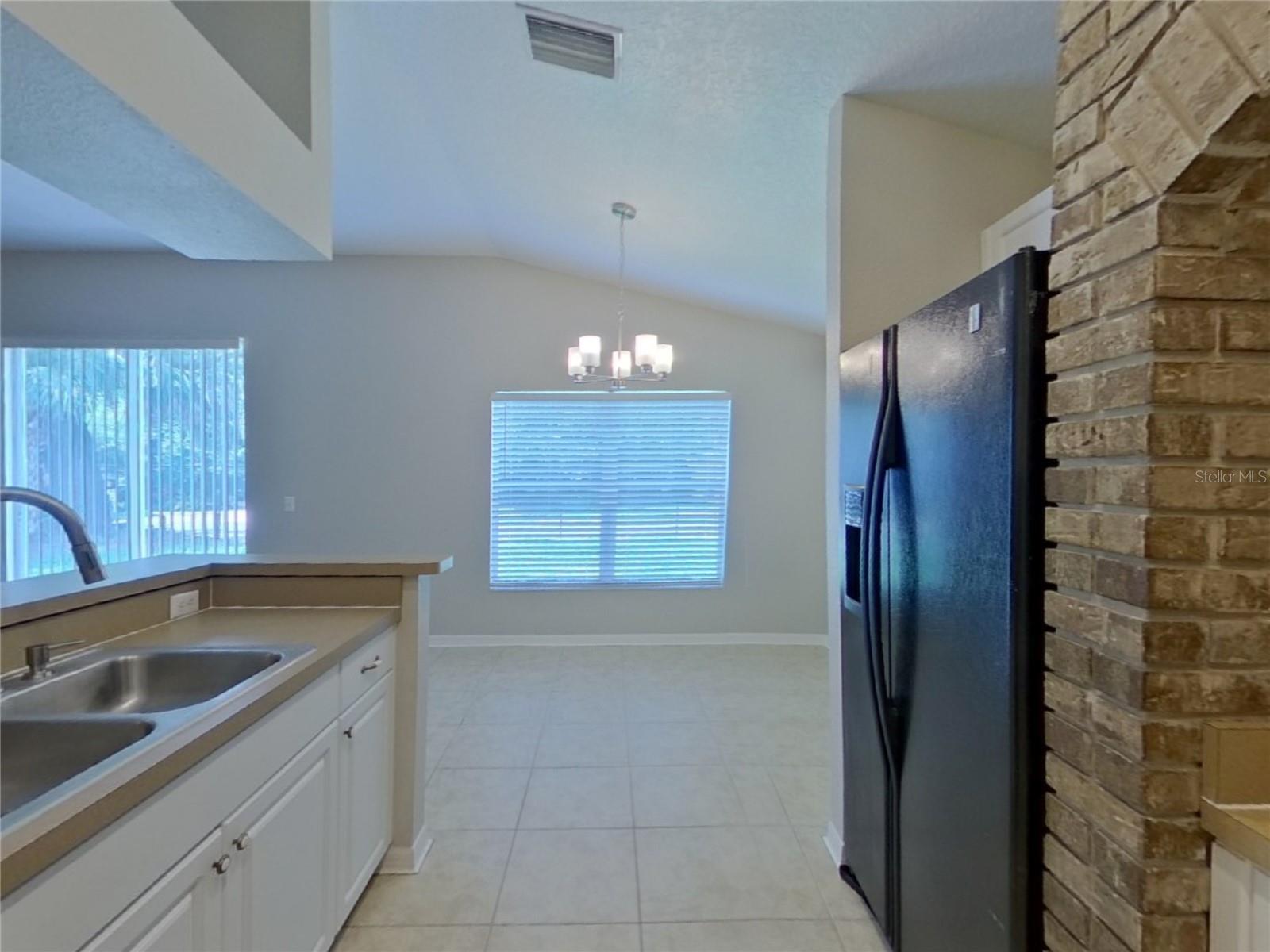 Image 7 of 19 For 102 Citrus Landing Drive
