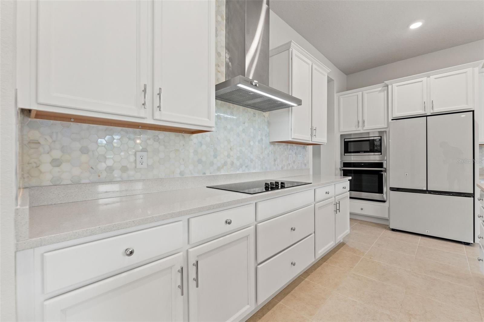 Image 21 of 92 For 8353 Ivy Stark Boulevard