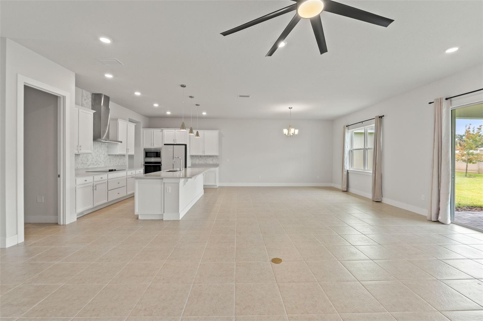 Image 26 of 92 For 8353 Ivy Stark Boulevard