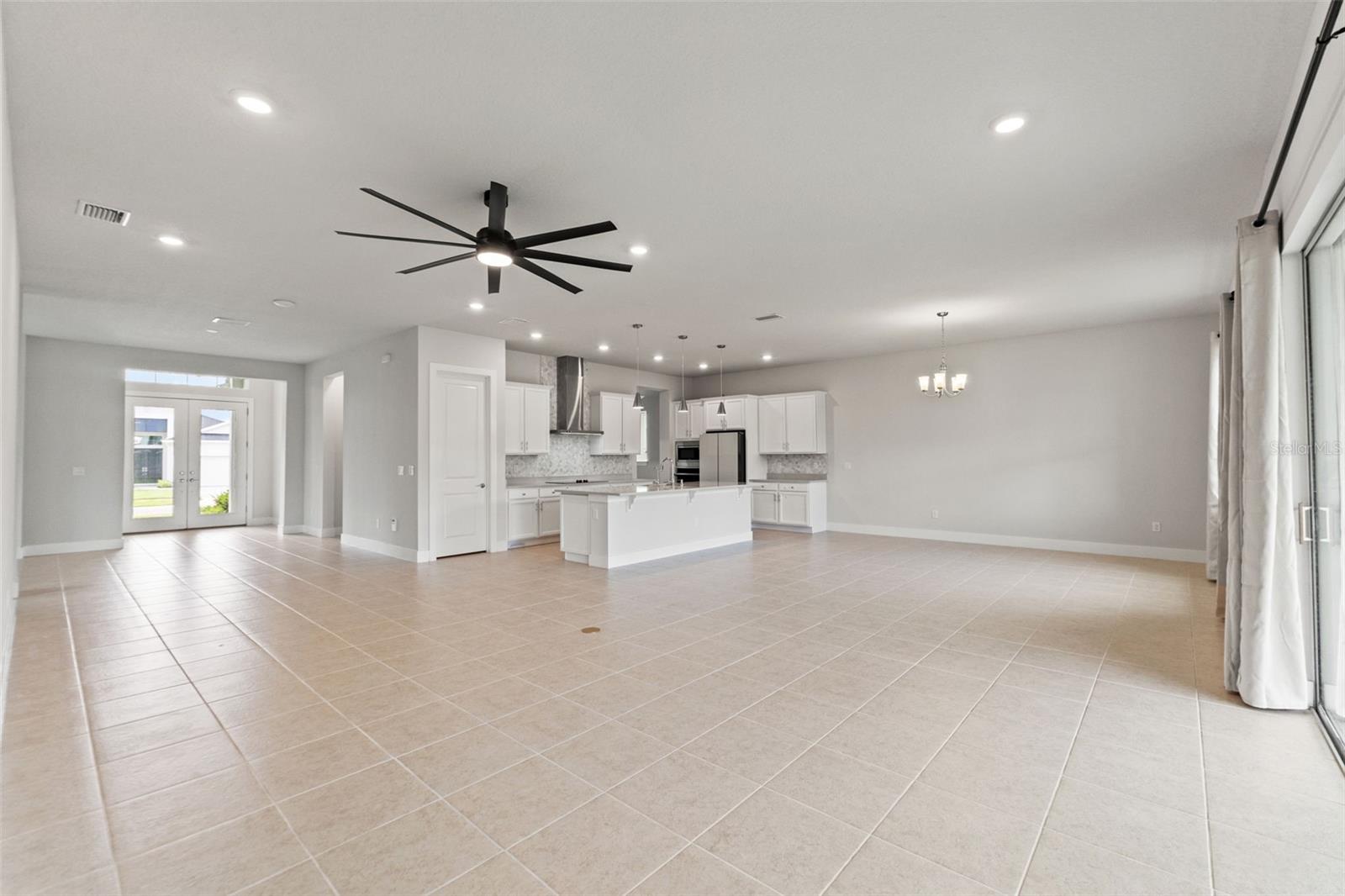 Image 27 of 92 For 8353 Ivy Stark Boulevard