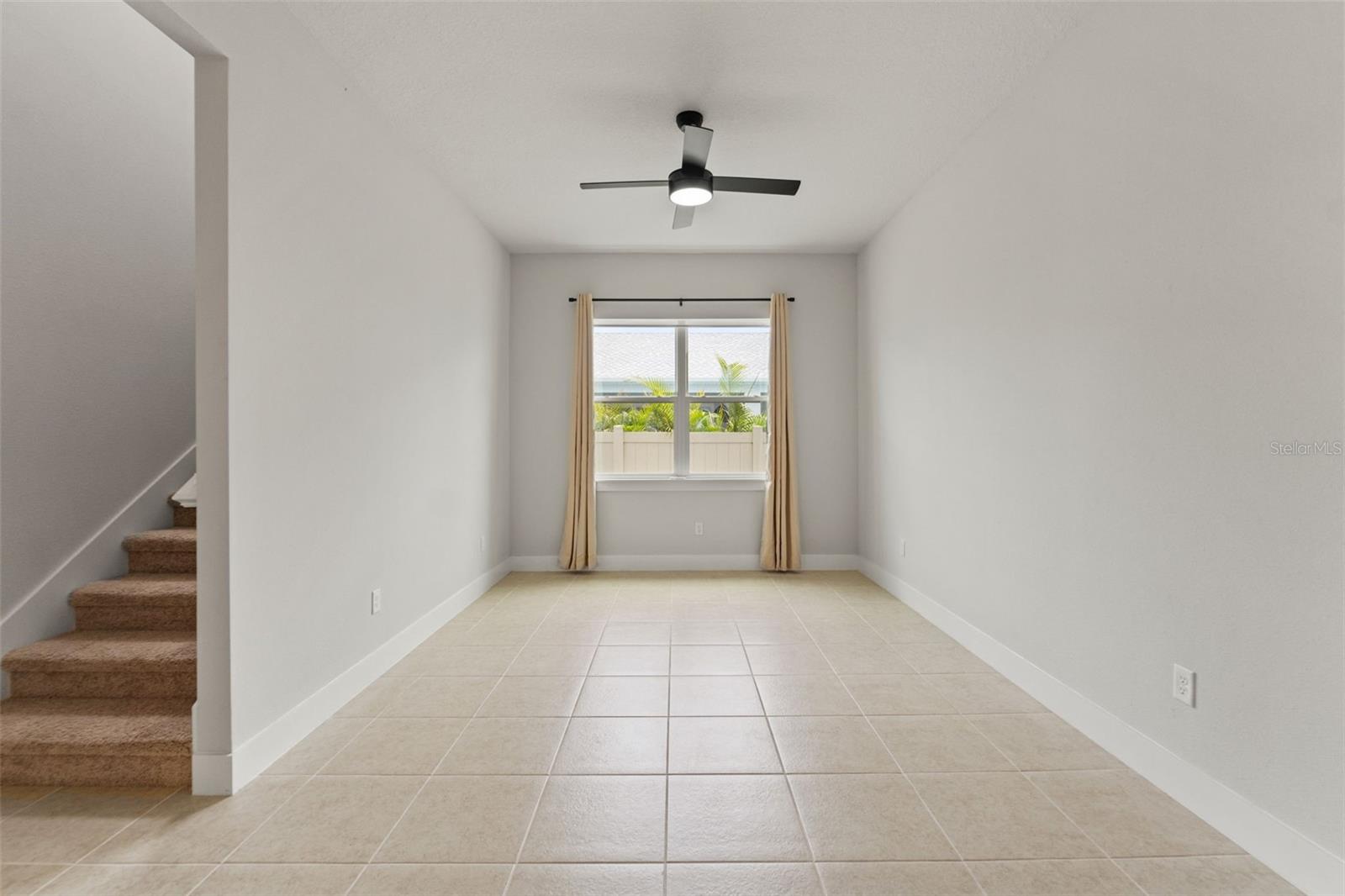 Image 32 of 92 For 8353 Ivy Stark Boulevard