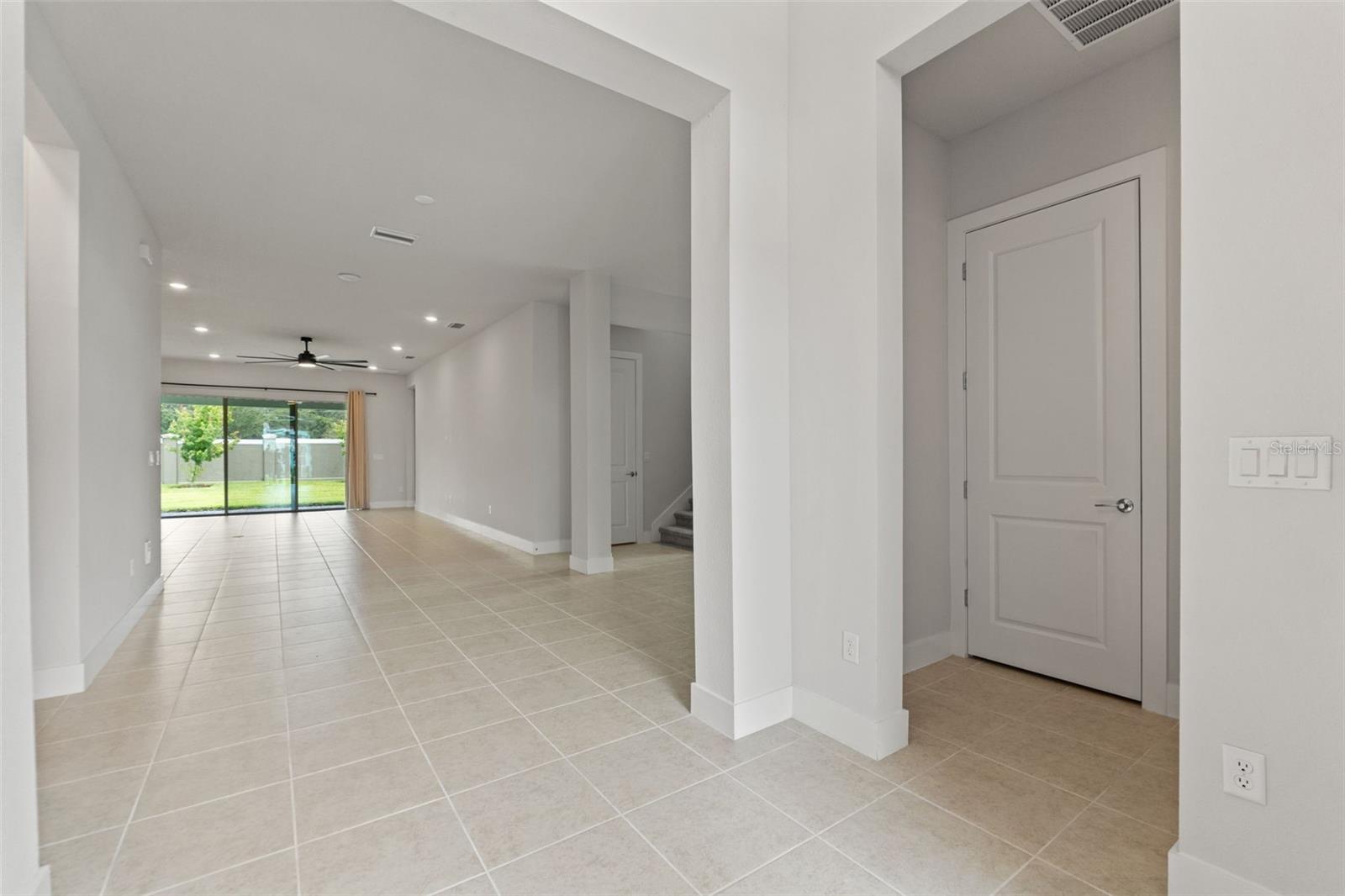 Image 36 of 92 For 8353 Ivy Stark Boulevard
