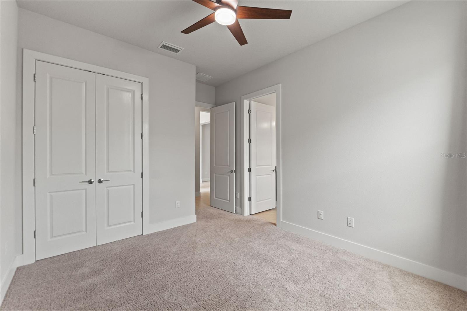 Image 38 of 92 For 8353 Ivy Stark Boulevard