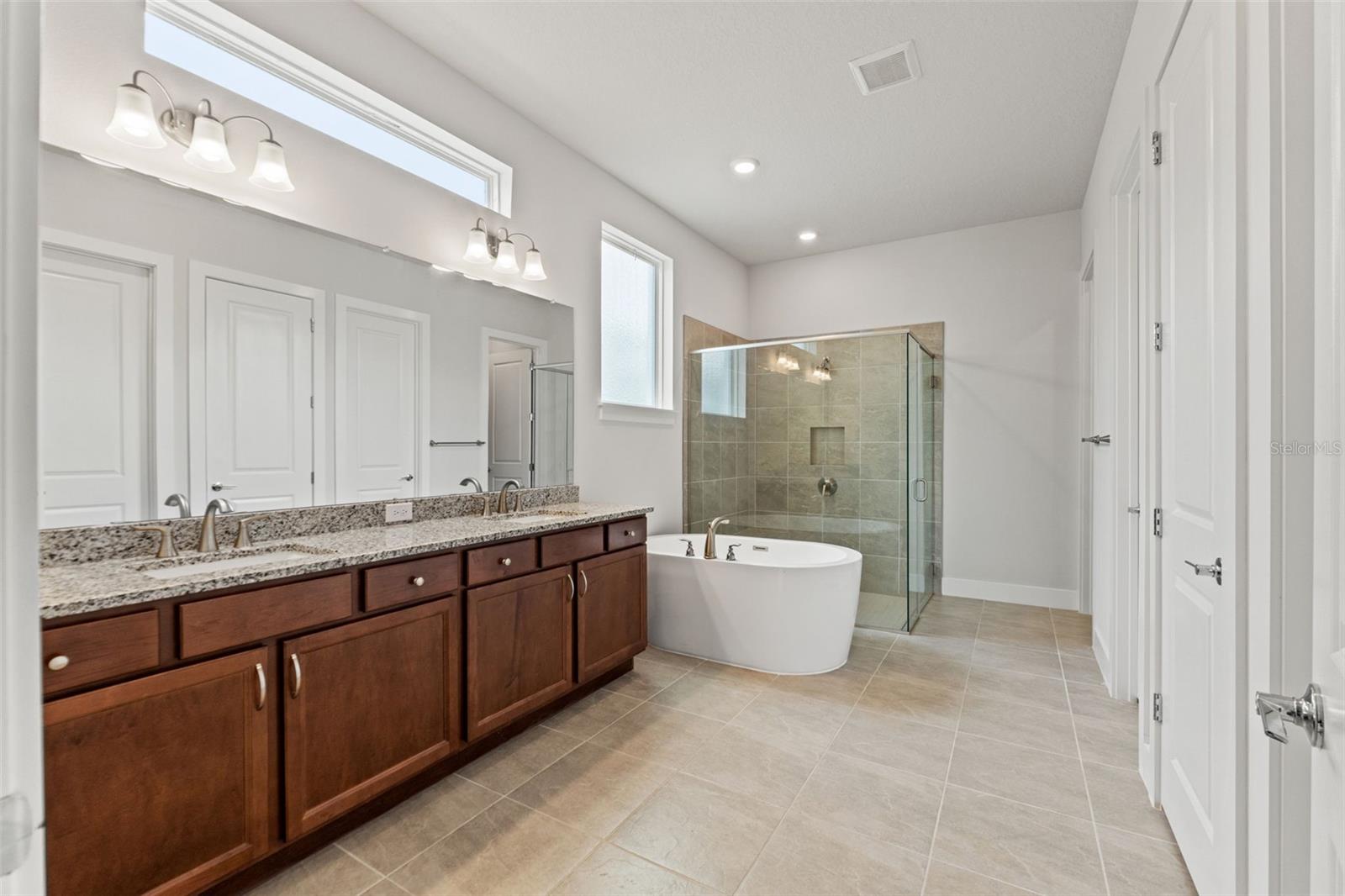 Image 49 of 92 For 8353 Ivy Stark Boulevard