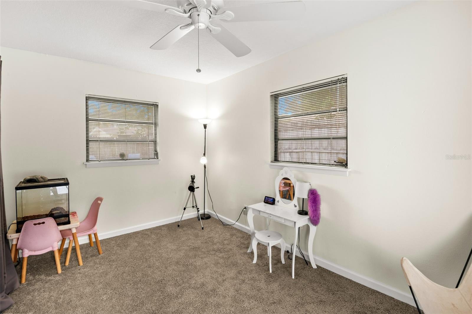 Image 24 of 38 For 2580 Redwood Way