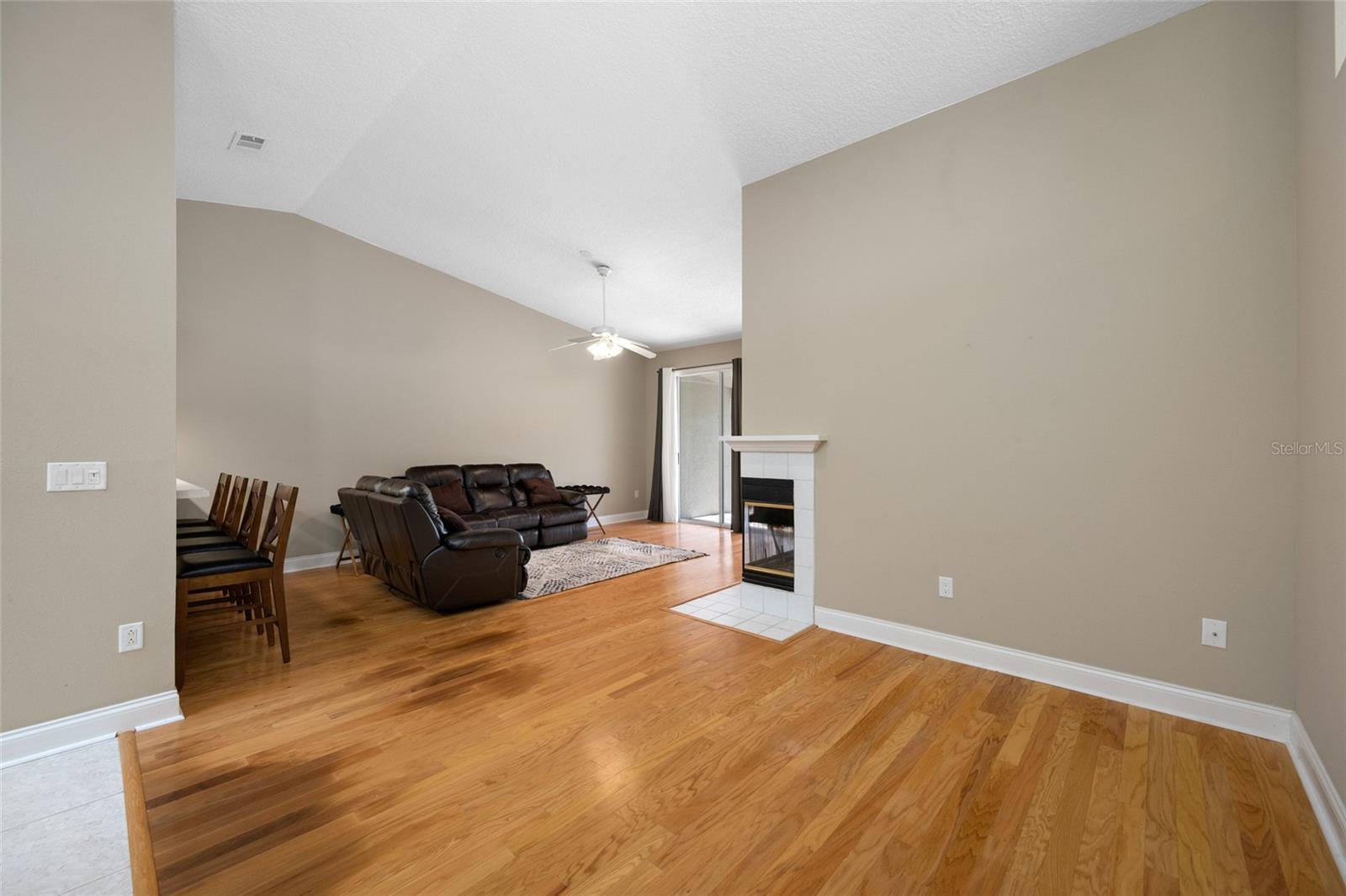 Image 13 of 79 For 3005 Pepperwood Lane W