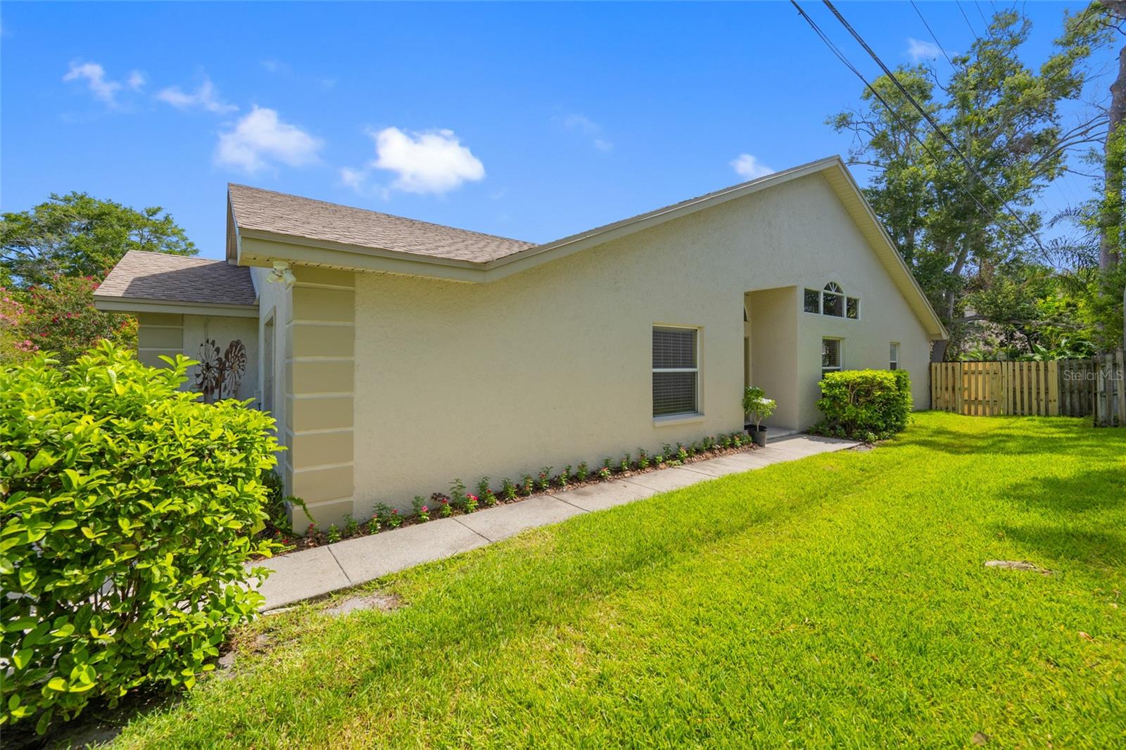 Image 37 of 79 For 3005 Pepperwood Lane W