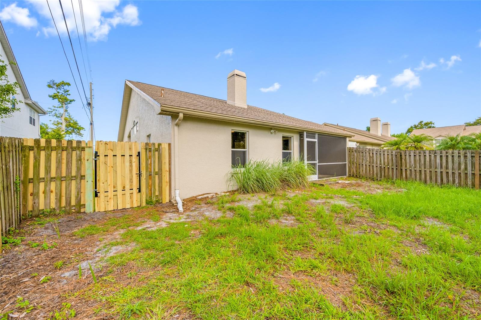 Image 38 of 79 For 3005 Pepperwood Lane W