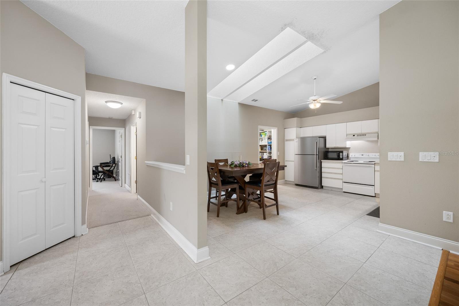 Image 6 of 79 For 3005 Pepperwood Lane W