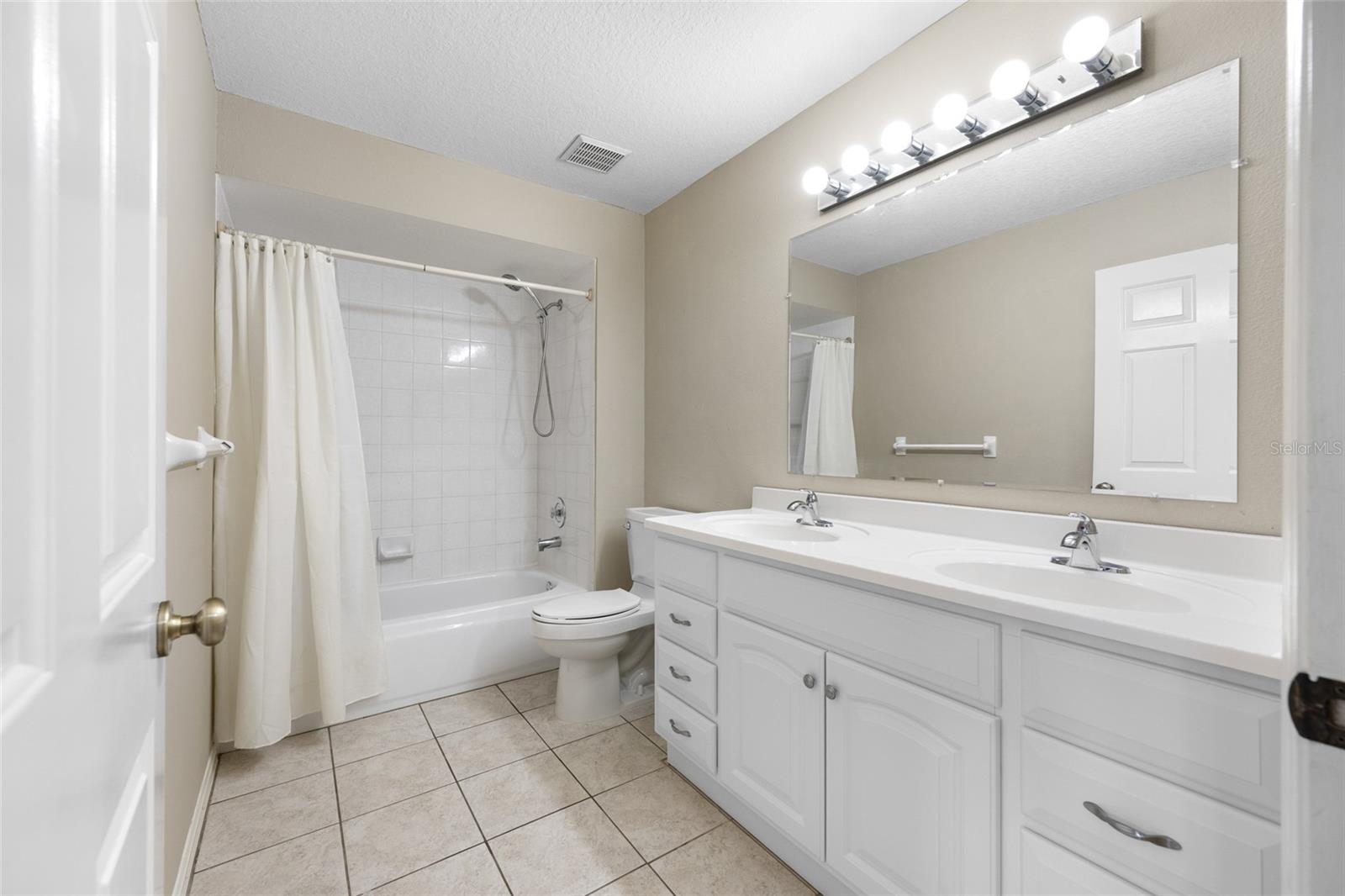 Image 76 of 79 For 3005 Pepperwood Lane W