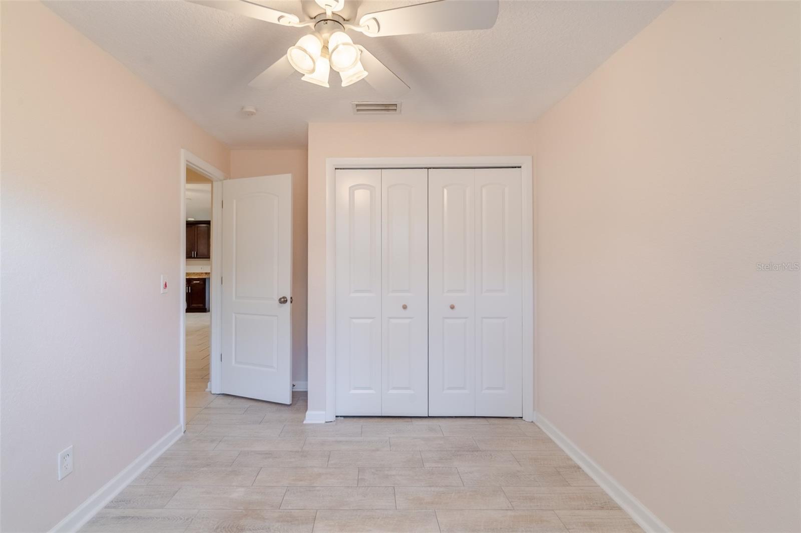 Image 21 of 31 For 8918 134th Street