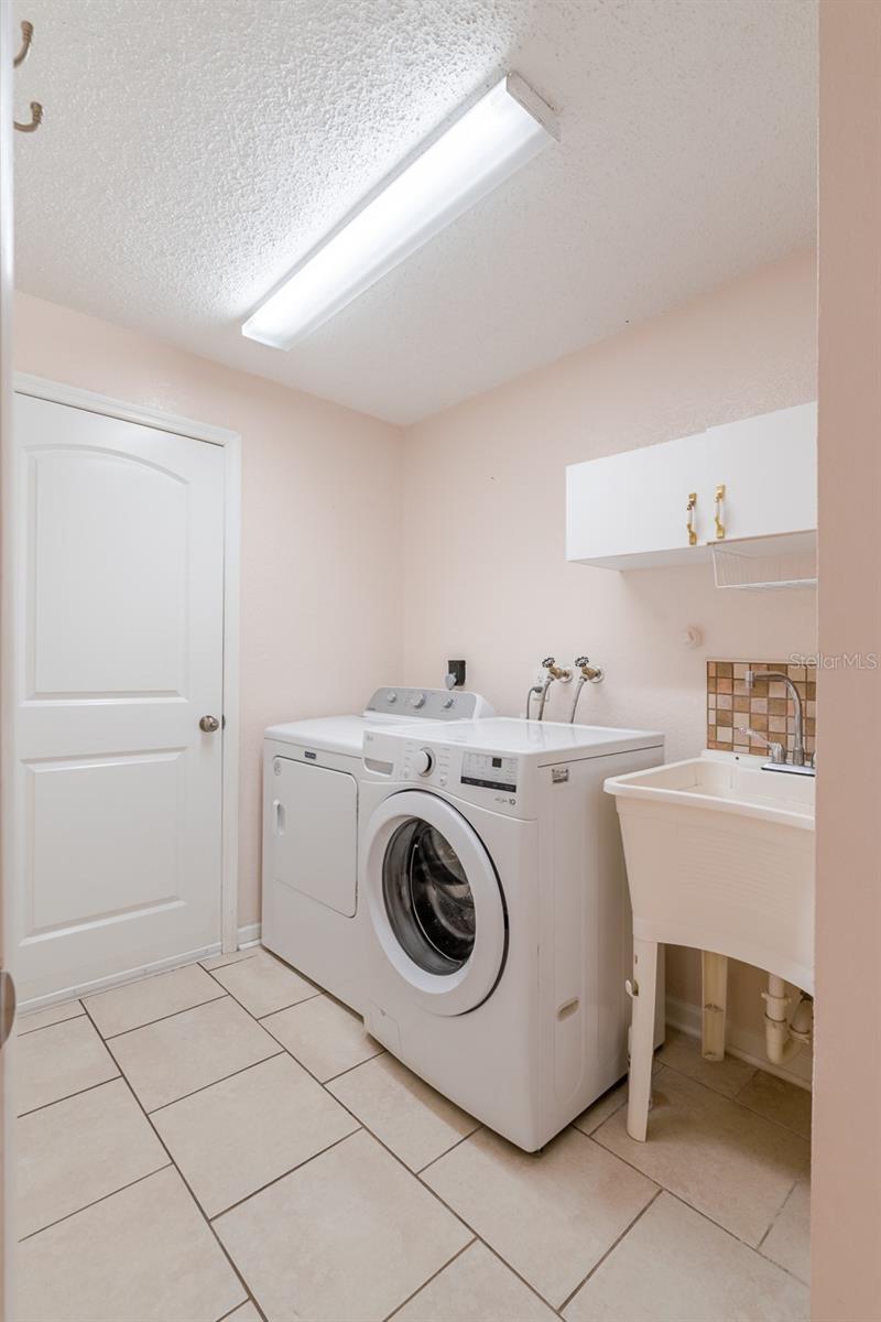 Image 27 of 31 For 8918 134th Street