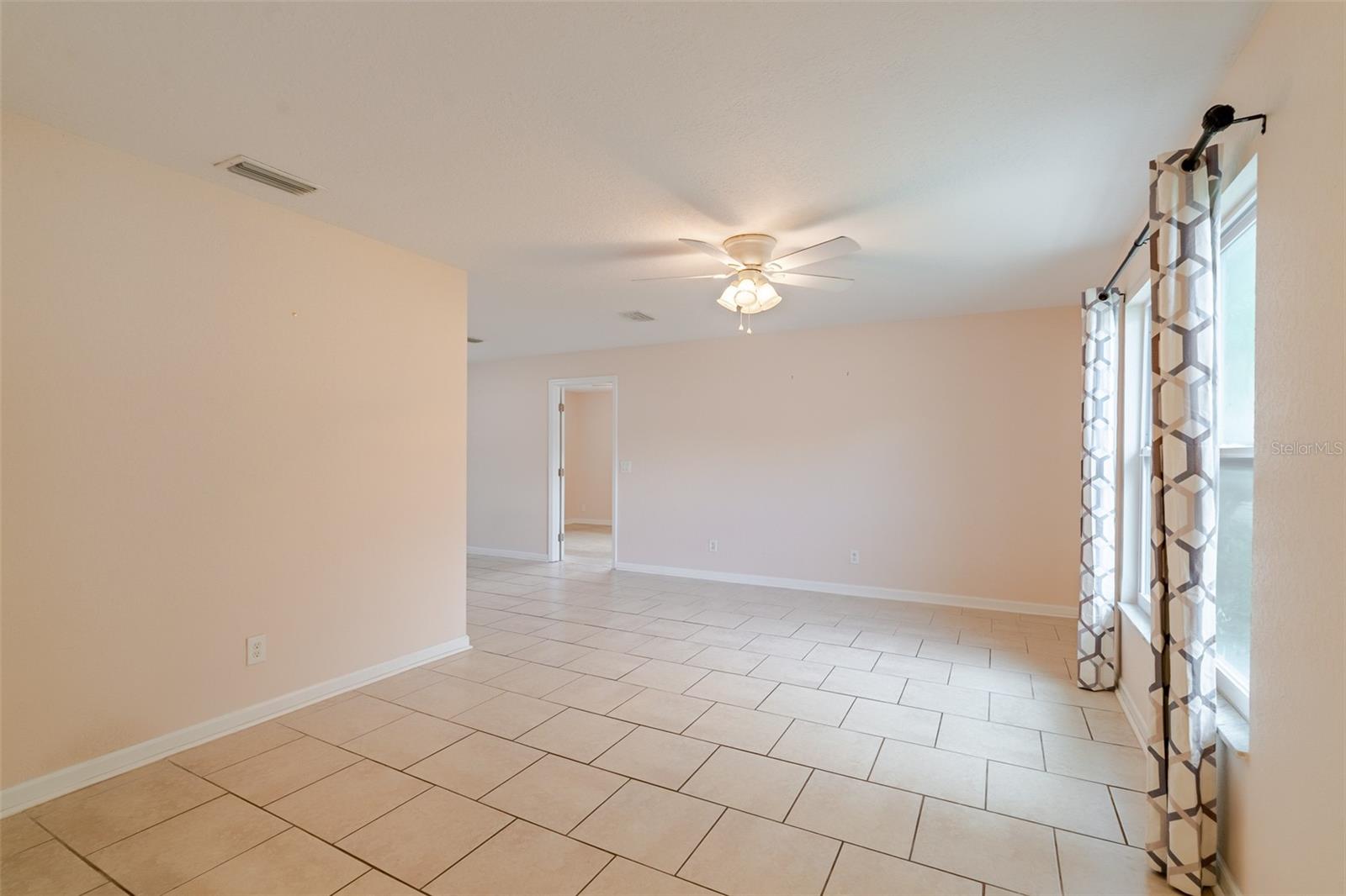Image 3 of 31 For 8918 134th Street