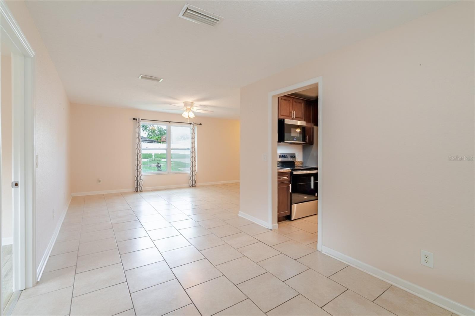 Image 5 of 31 For 8918 134th Street