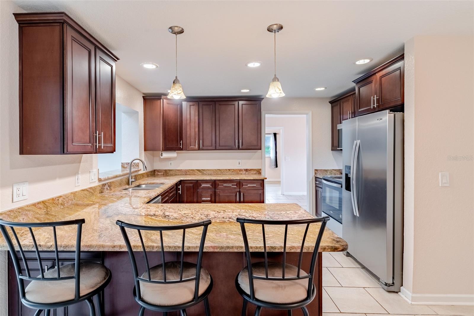 Image 6 of 31 For 8918 134th Street