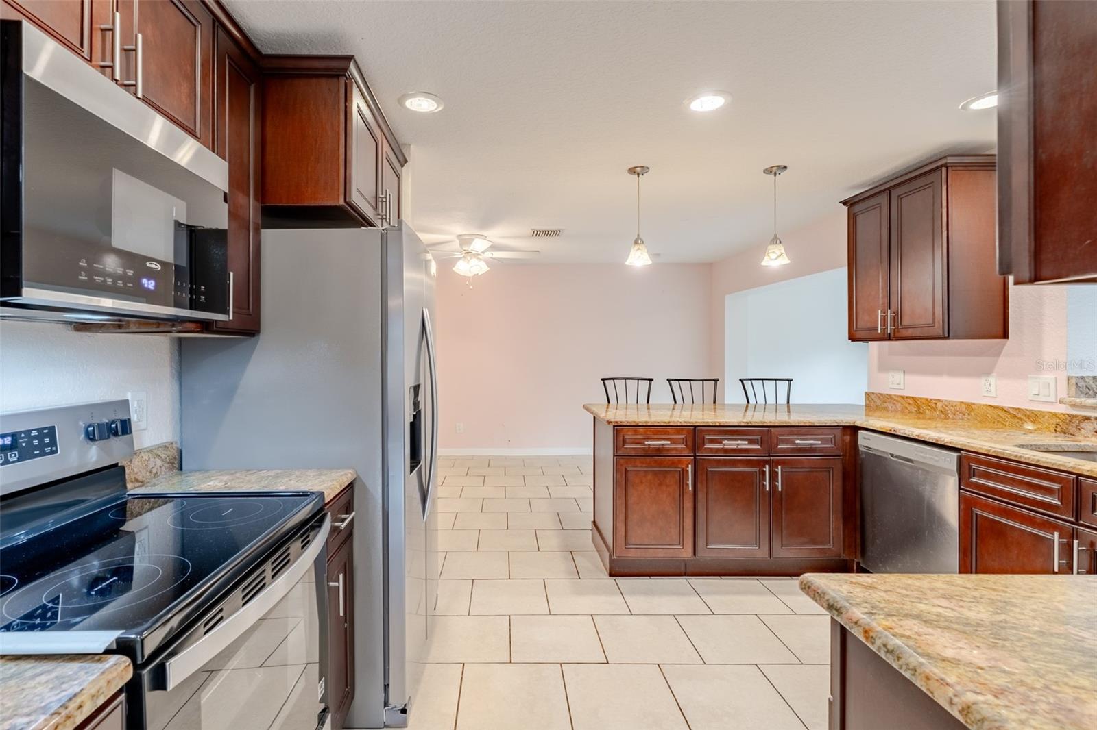 Image 8 of 31 For 8918 134th Street