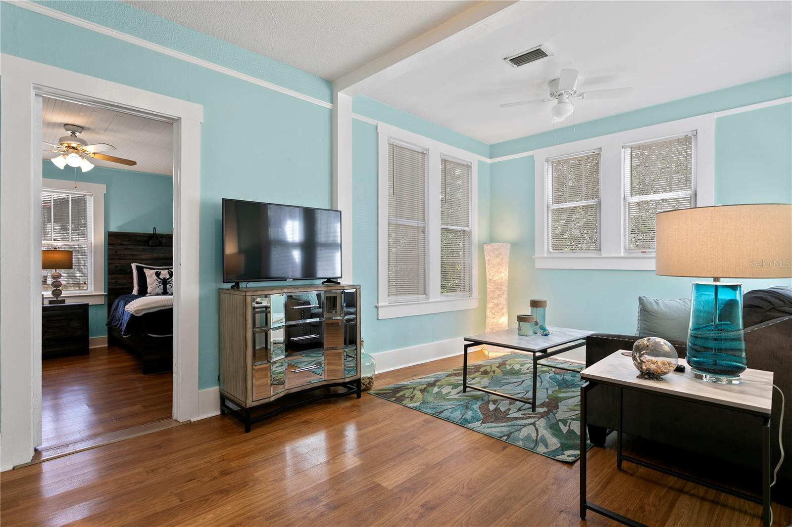 Image 10 of 30 For 456 Wood Street