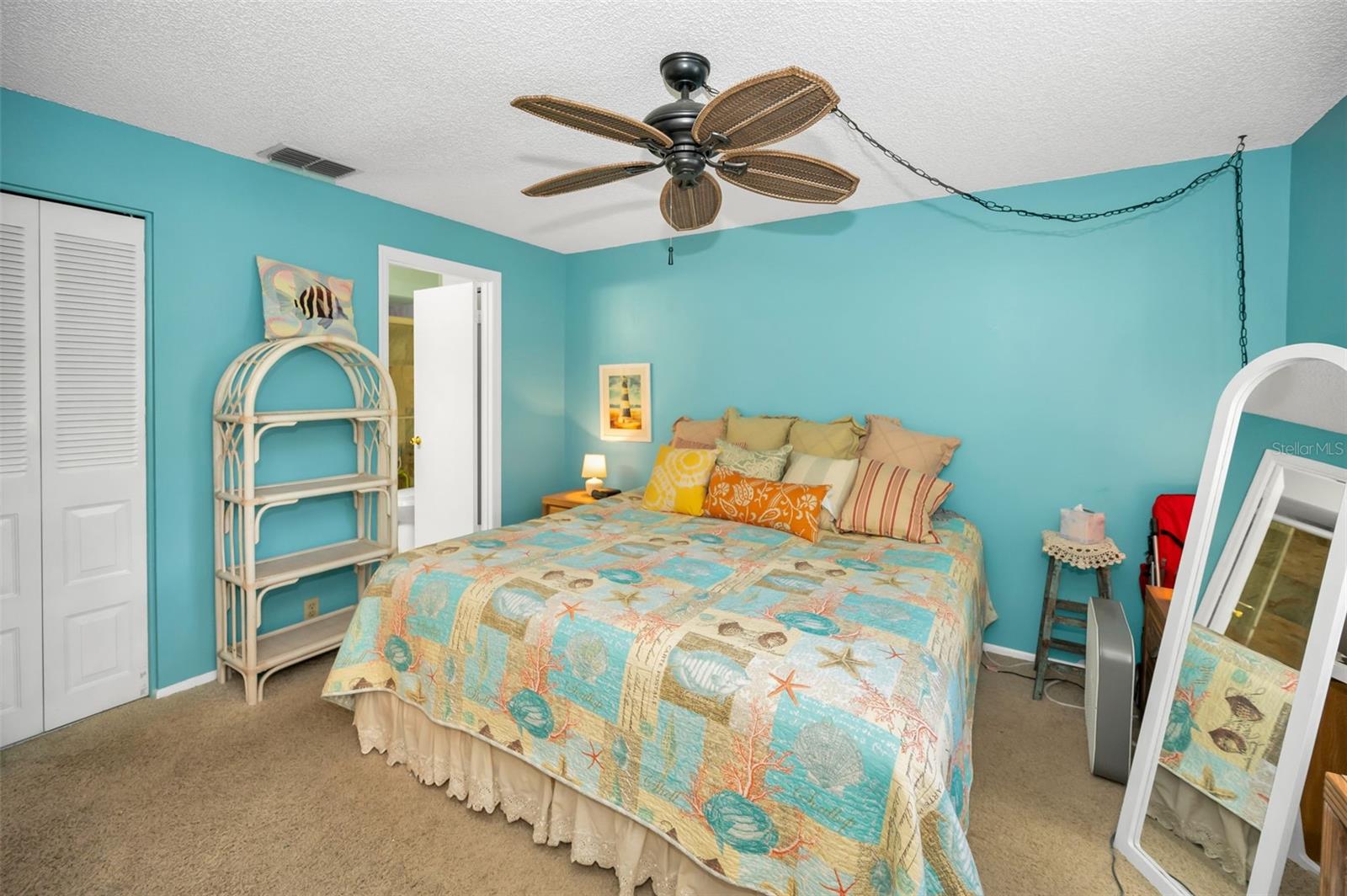 Image 24 of 56 For 5265 Bay Drive 313