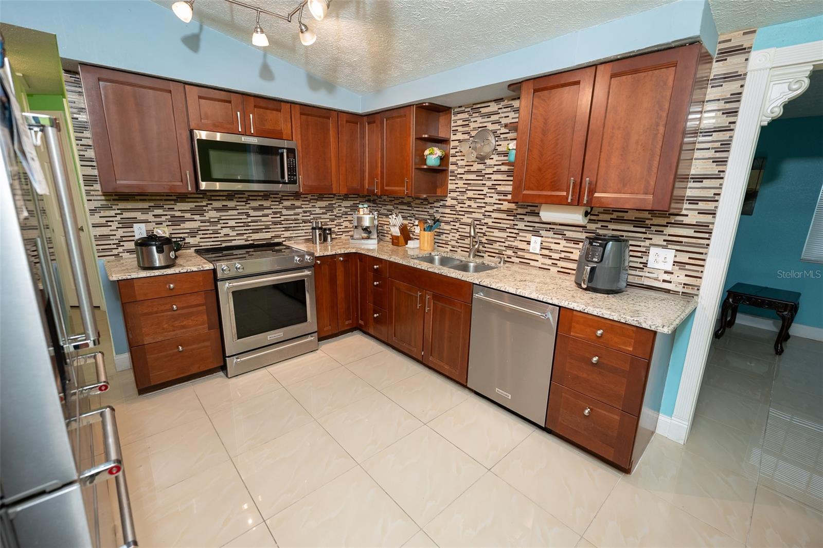 Image 15 of 46 For 4239 Cardoon Drive