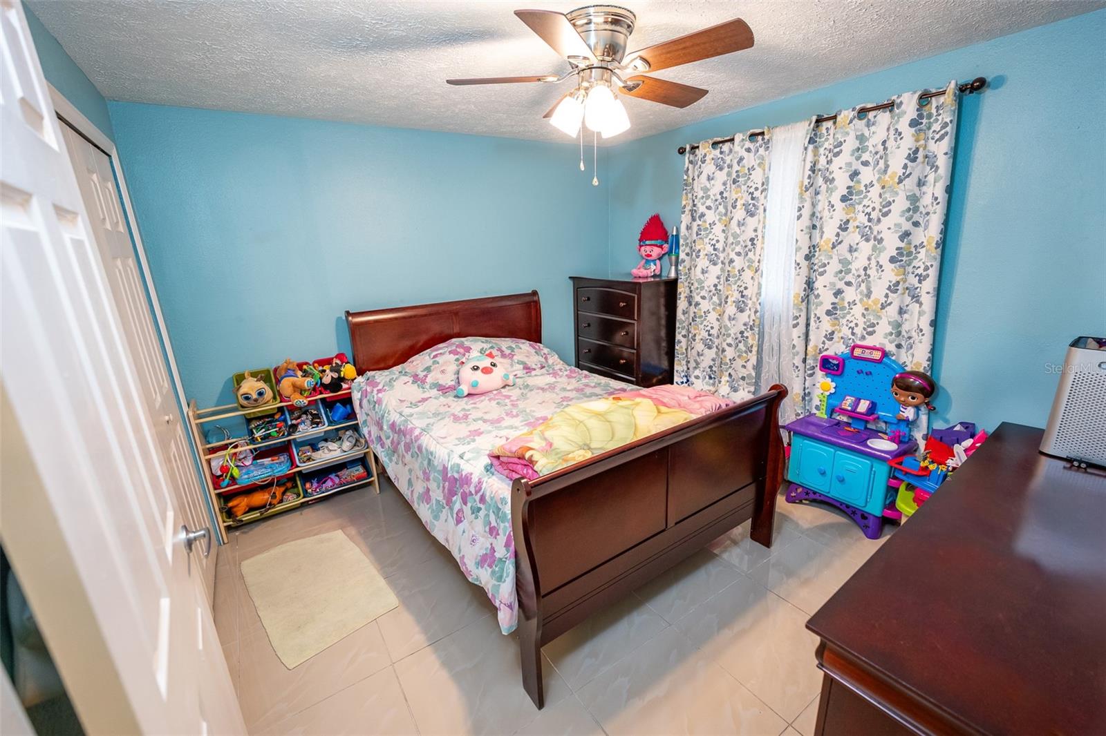 Image 23 of 46 For 4239 Cardoon Drive