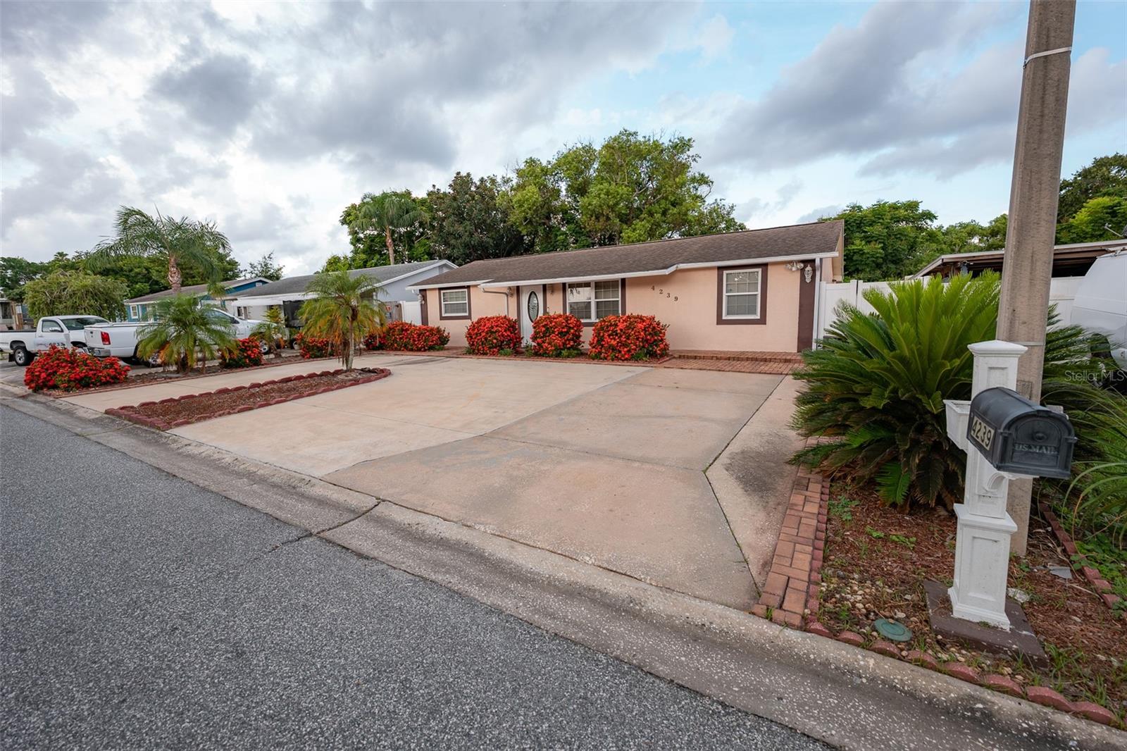 Image 6 of 46 For 4239 Cardoon Drive