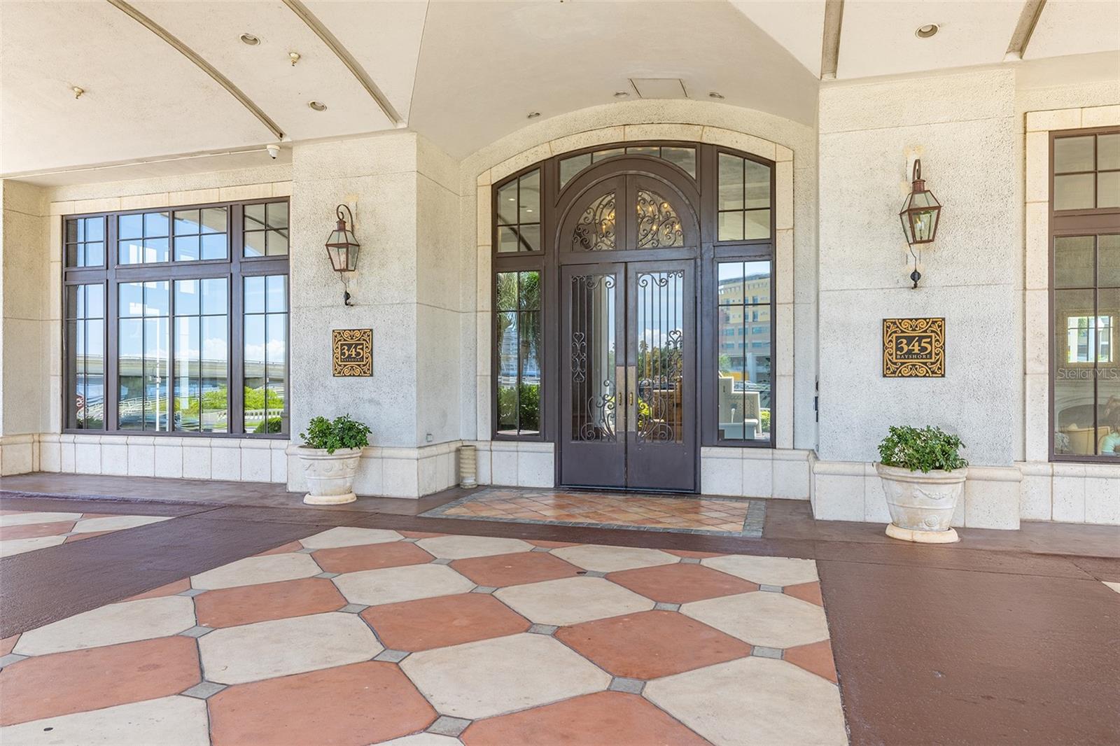Image 10 of 53 For 345 Bayshore Boulevard 407
