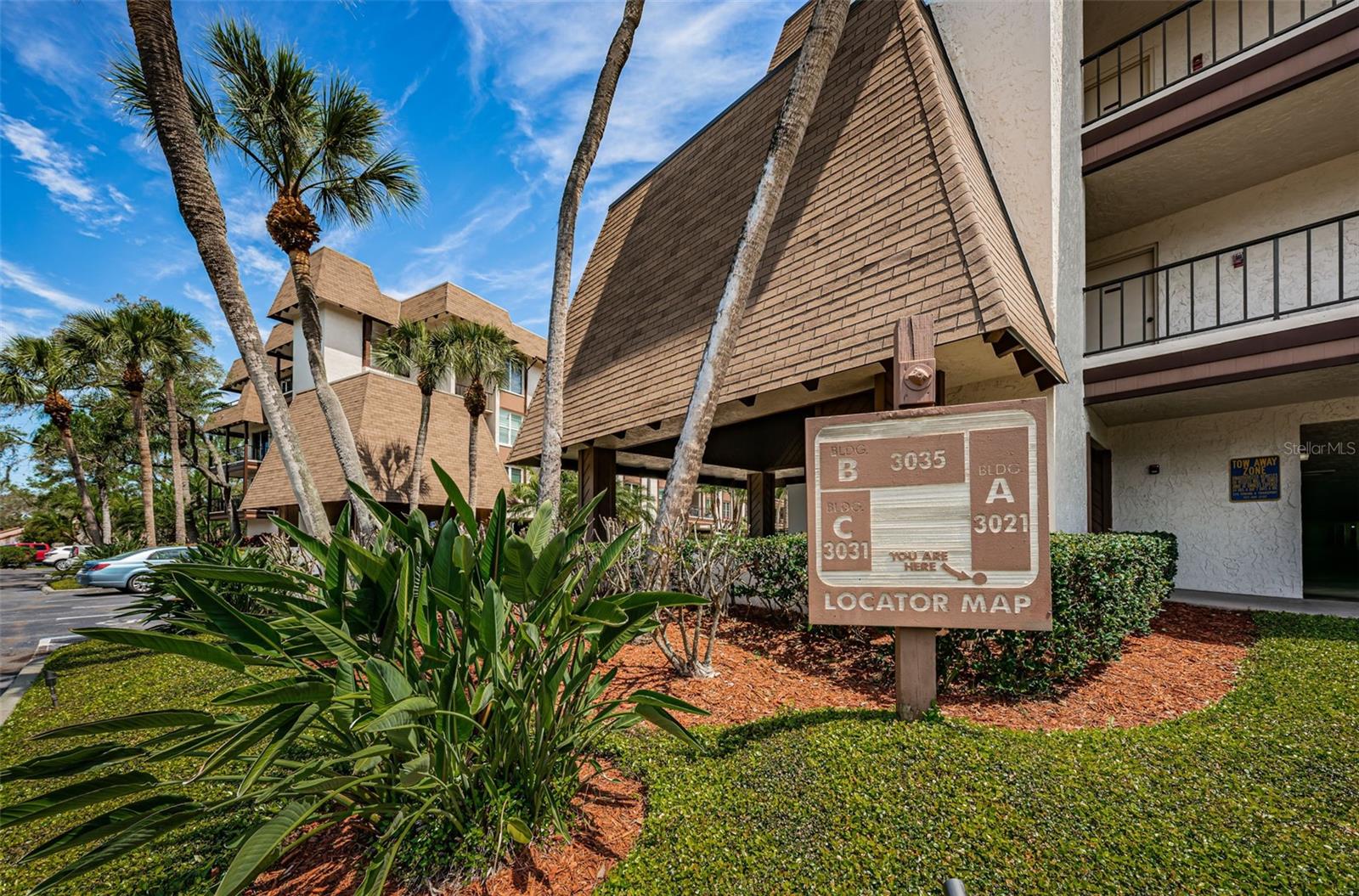 Image 49 of 75 For 3021 Countryside Boulevard 28a