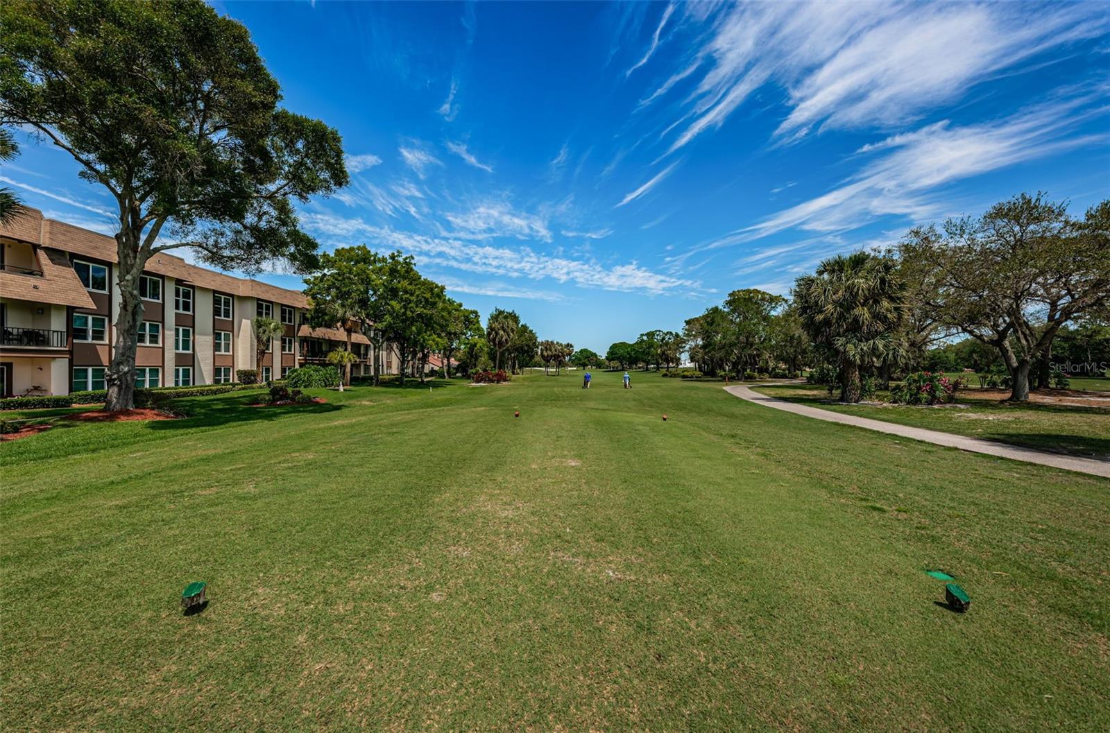 Image 50 of 75 For 3021 Countryside Boulevard 28a