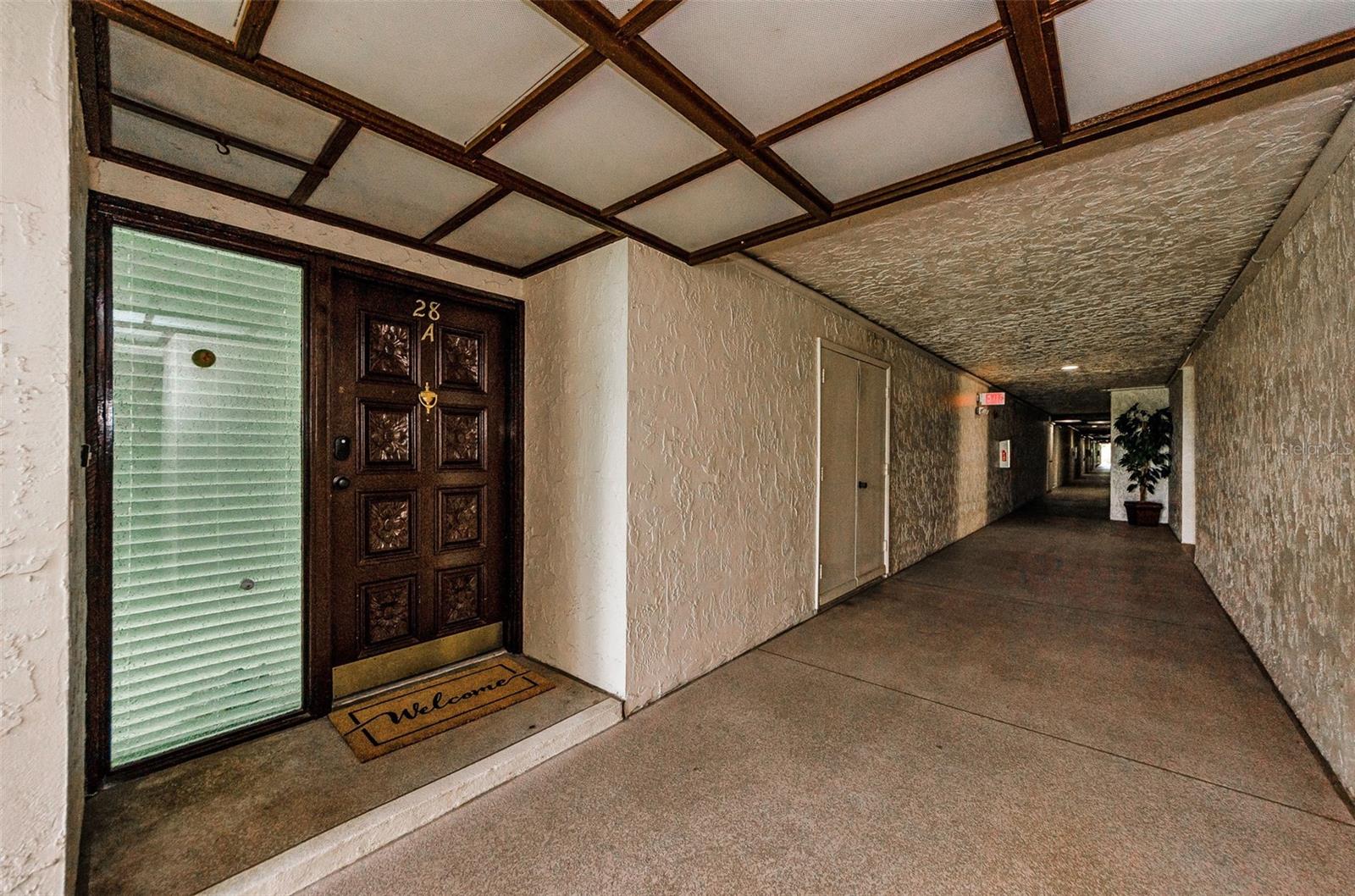 Image 6 of 75 For 3021 Countryside Boulevard 28a