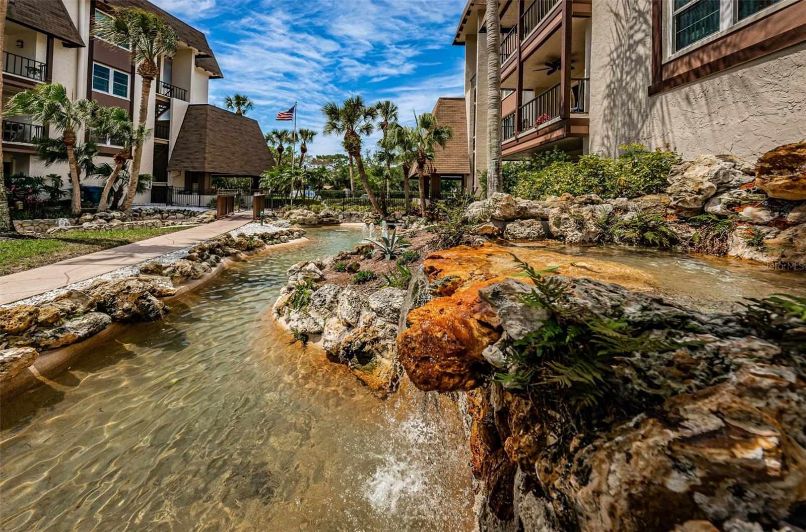Image 64 of 75 For 3021 Countryside Boulevard 28a