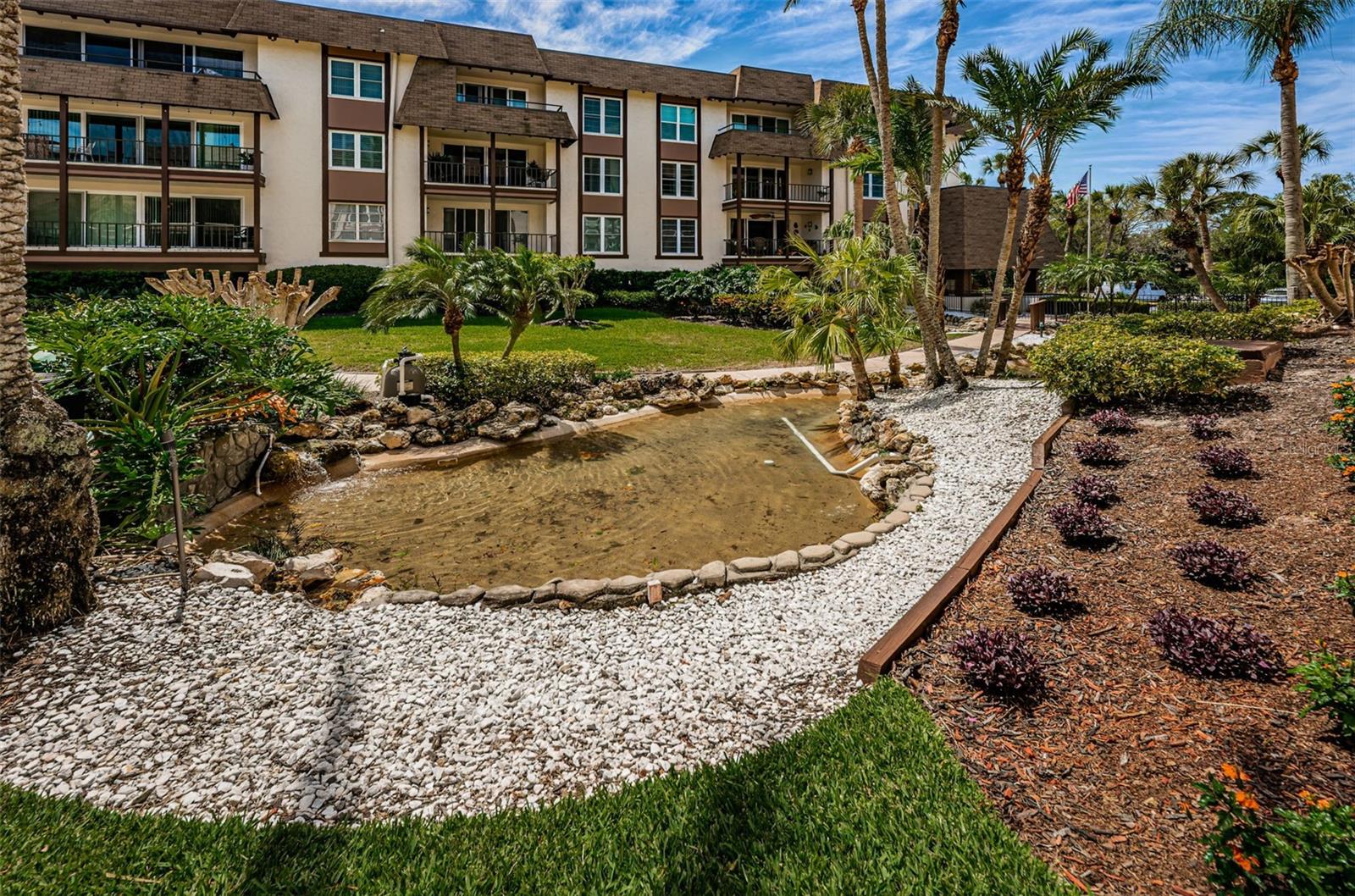 Image 67 of 75 For 3021 Countryside Boulevard 28a