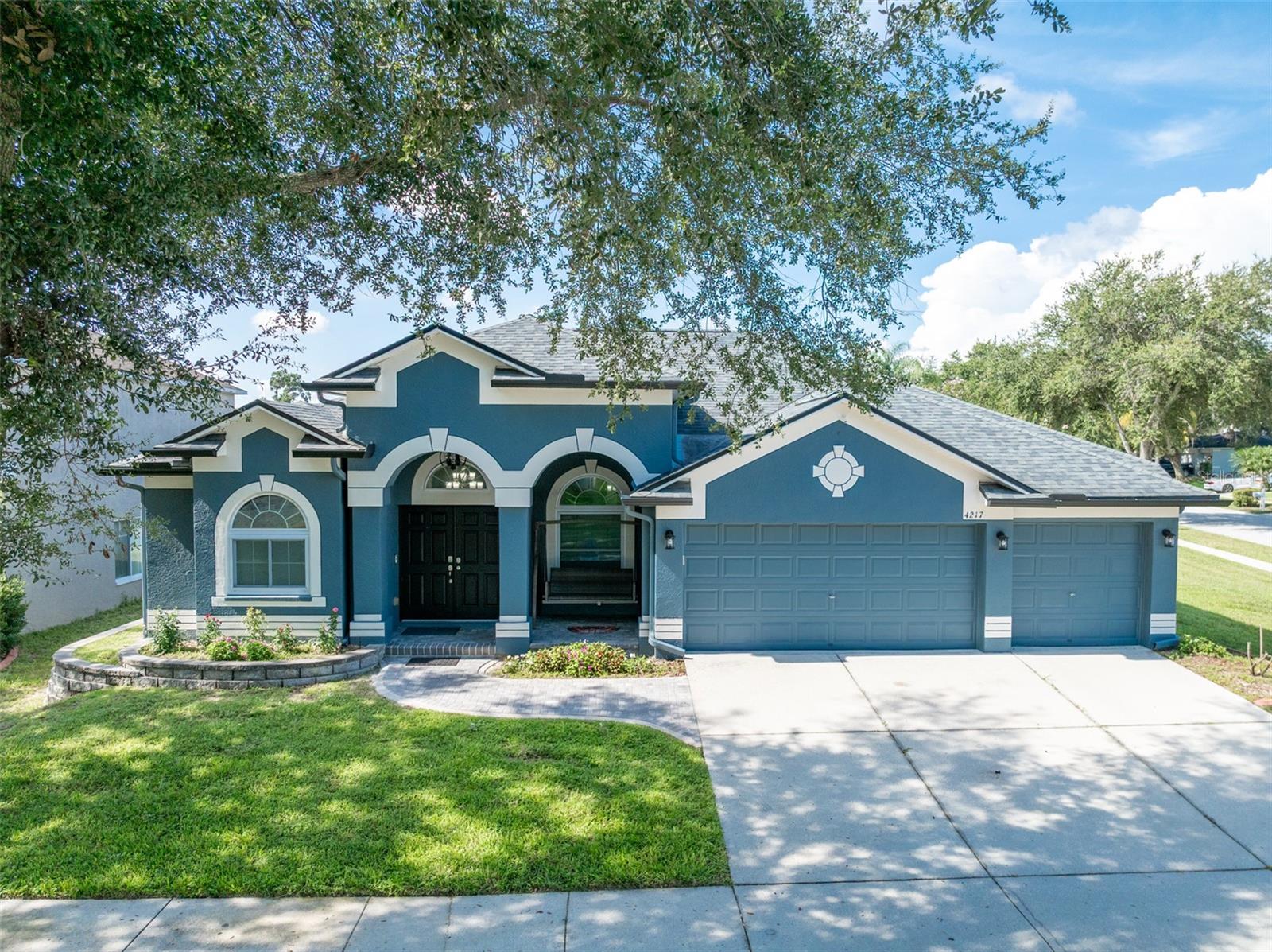 Listing photo id 9 for 4217 Balington Drive
