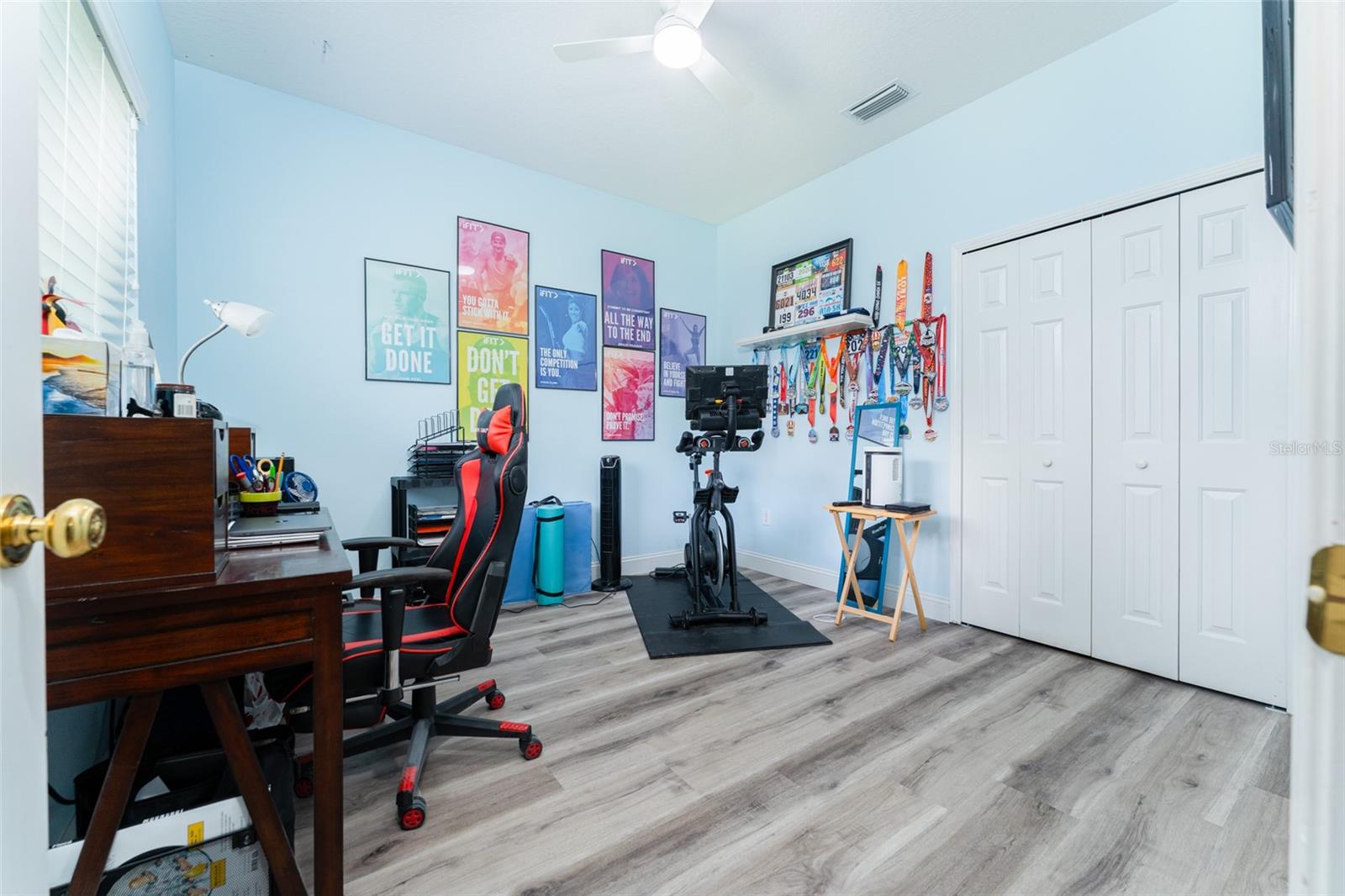 Listing photo id 43 for 4217 Balington Drive