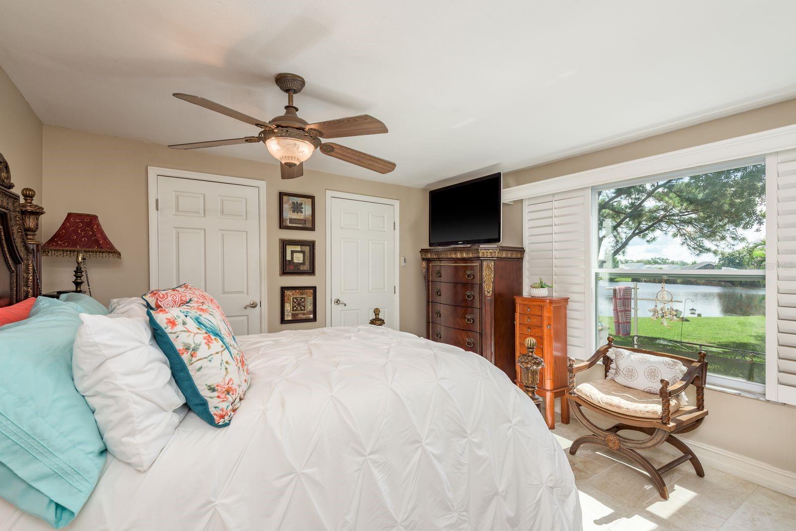 Listing photo id 19 for 723 Merlins Court