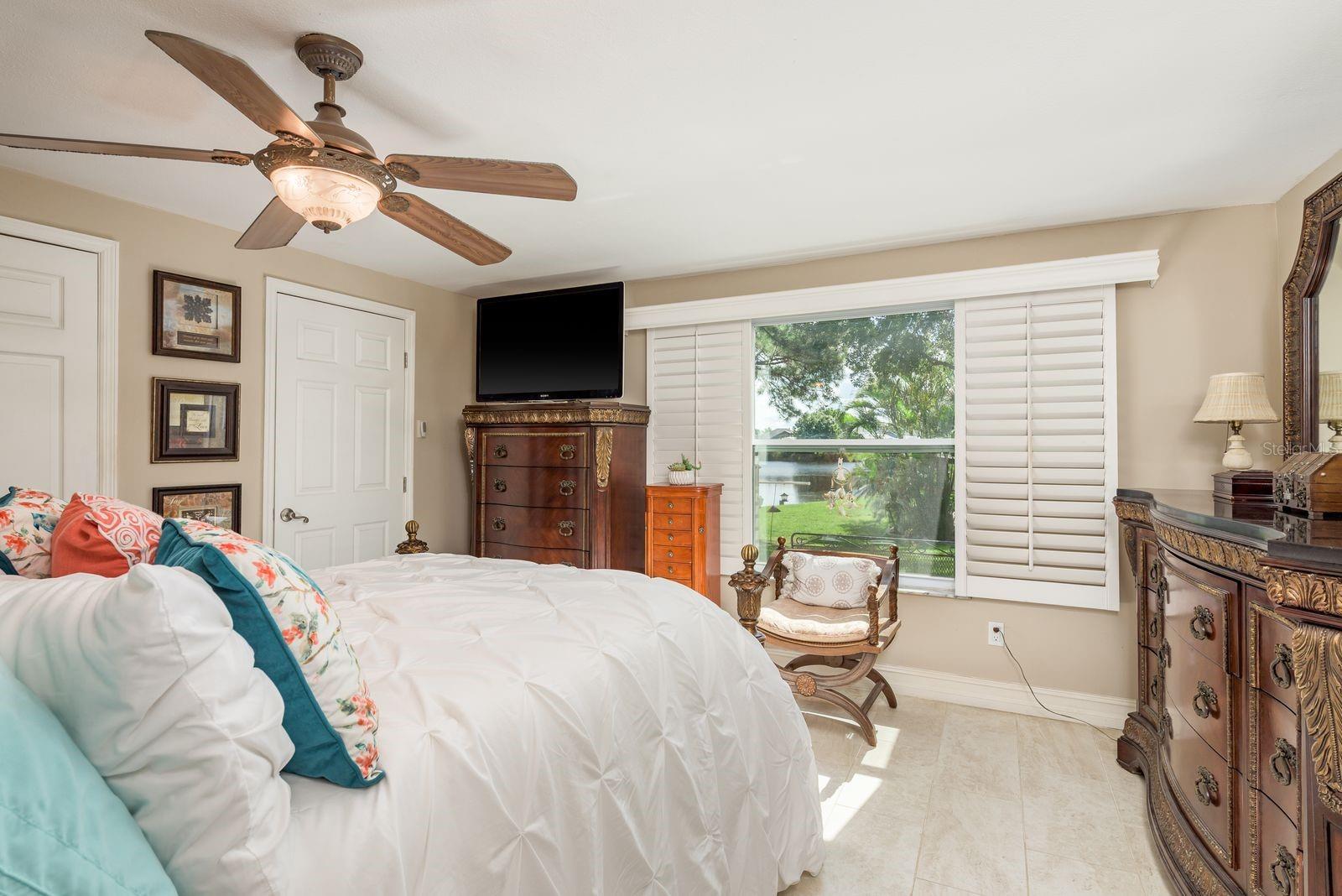 Listing photo id 20 for 723 Merlins Court