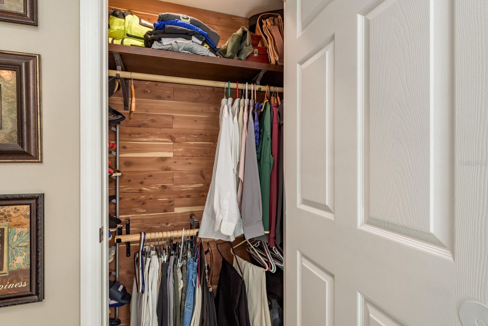 Listing photo id 22 for 723 Merlins Court