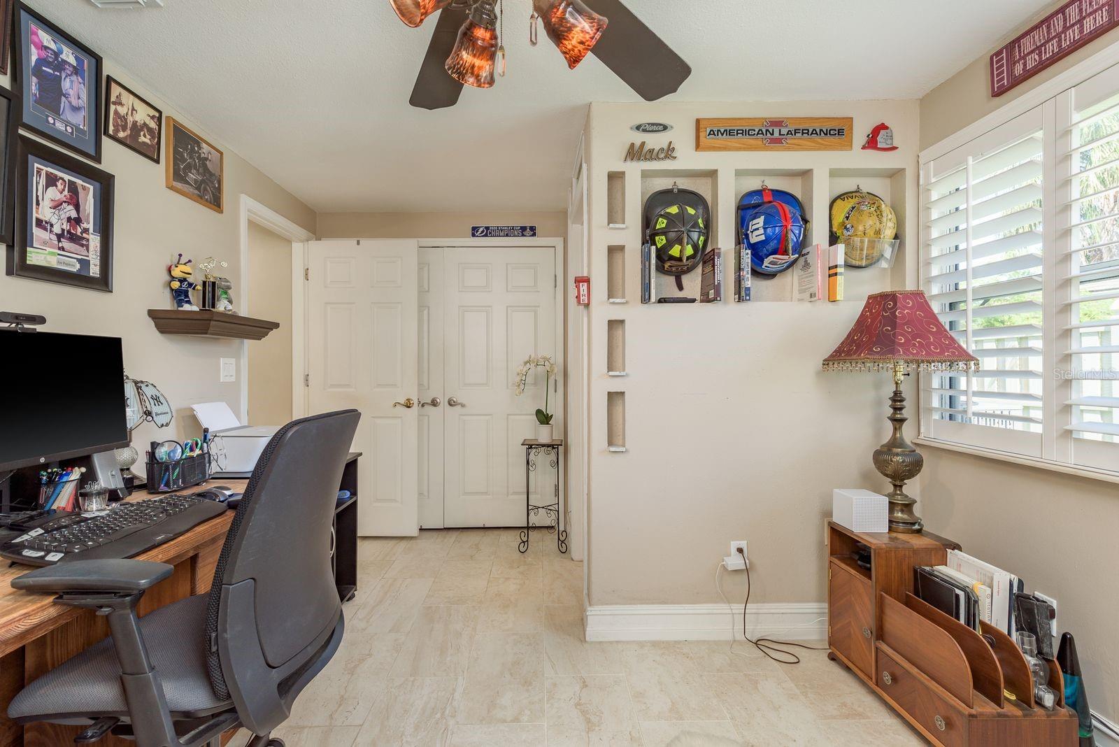 Listing photo id 26 for 723 Merlins Court