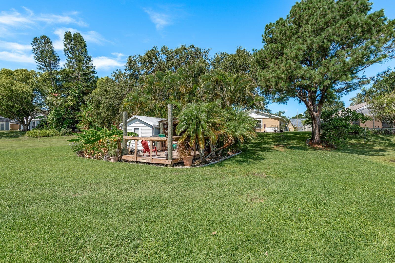 Listing photo id 45 for 723 Merlins Court