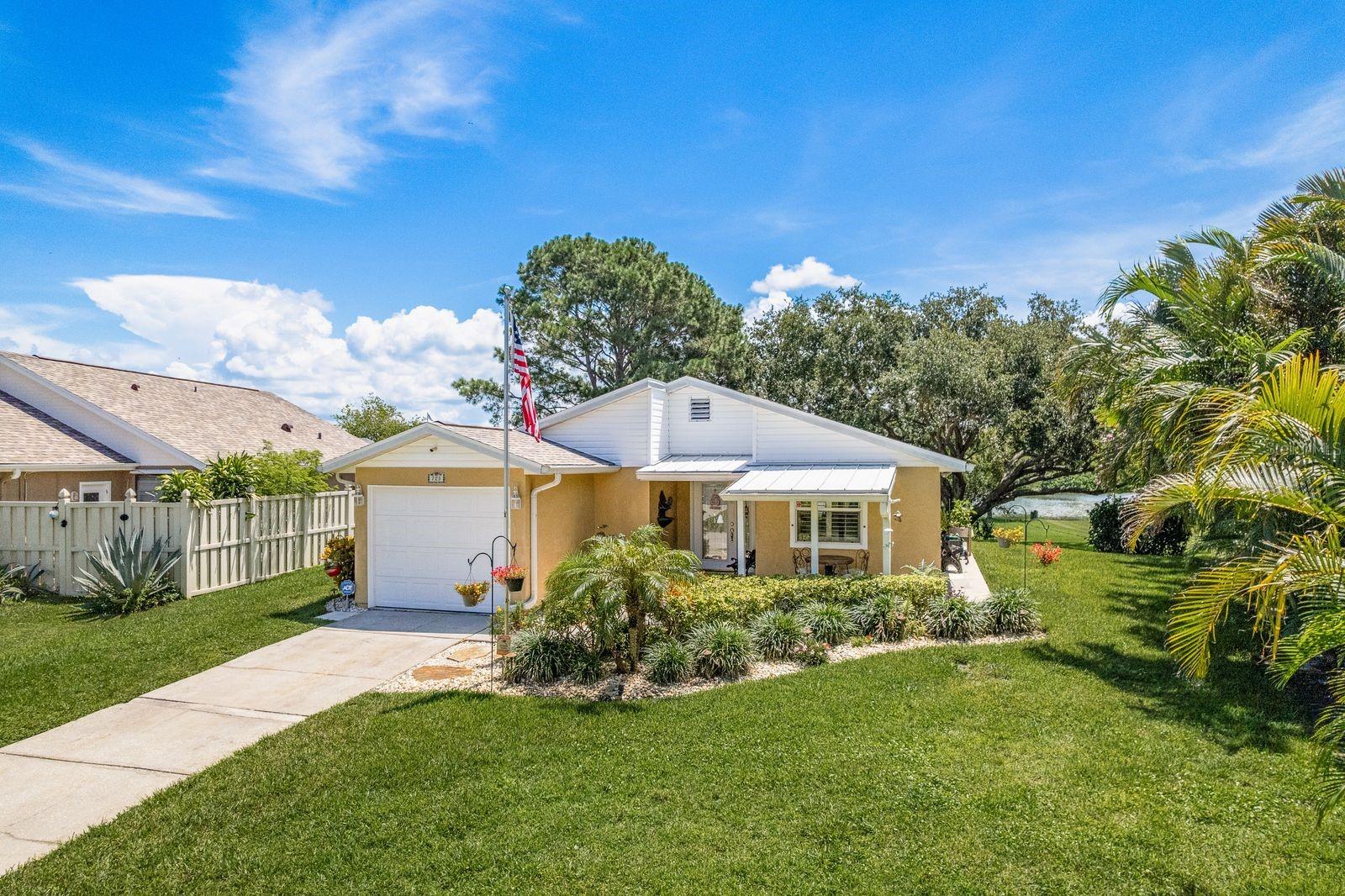 Listing photo id 49 for 723 Merlins Court