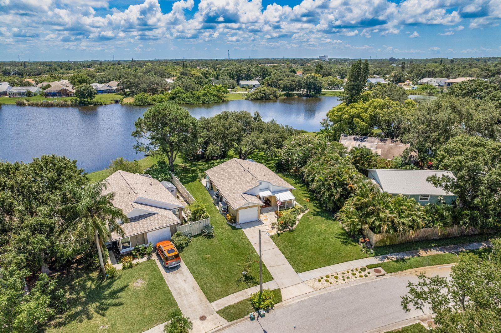 Listing photo id 51 for 723 Merlins Court