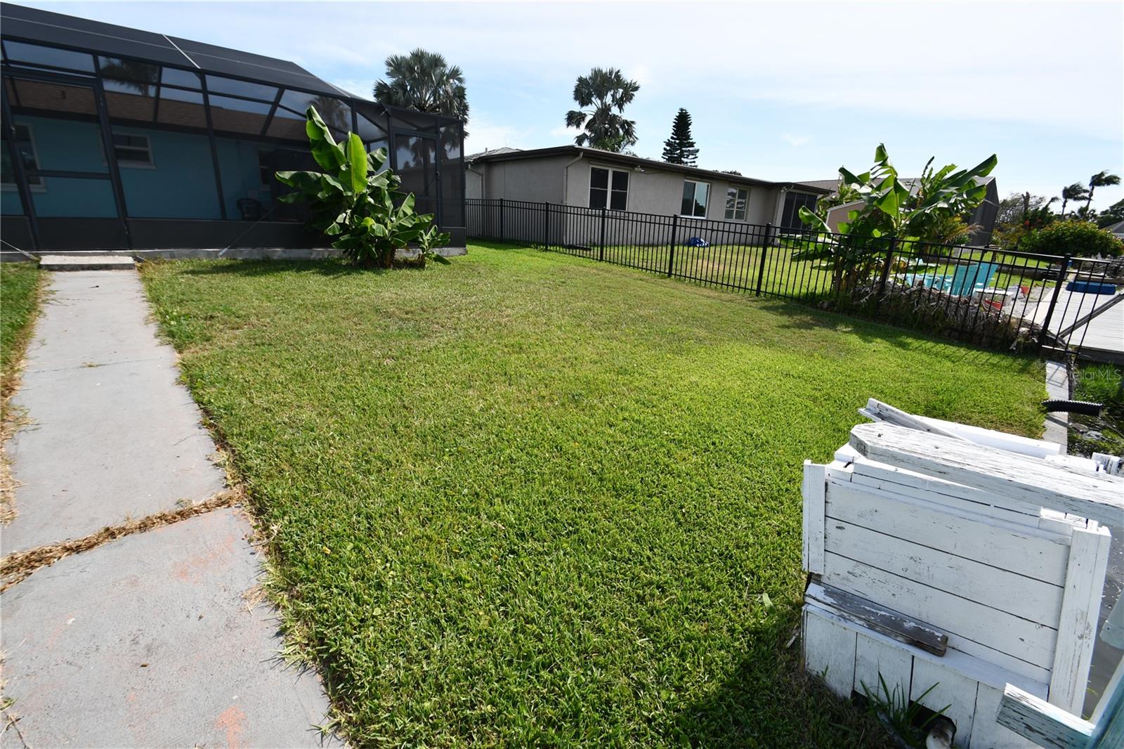 Image 19 of 64 For 3839 Star Island Drive