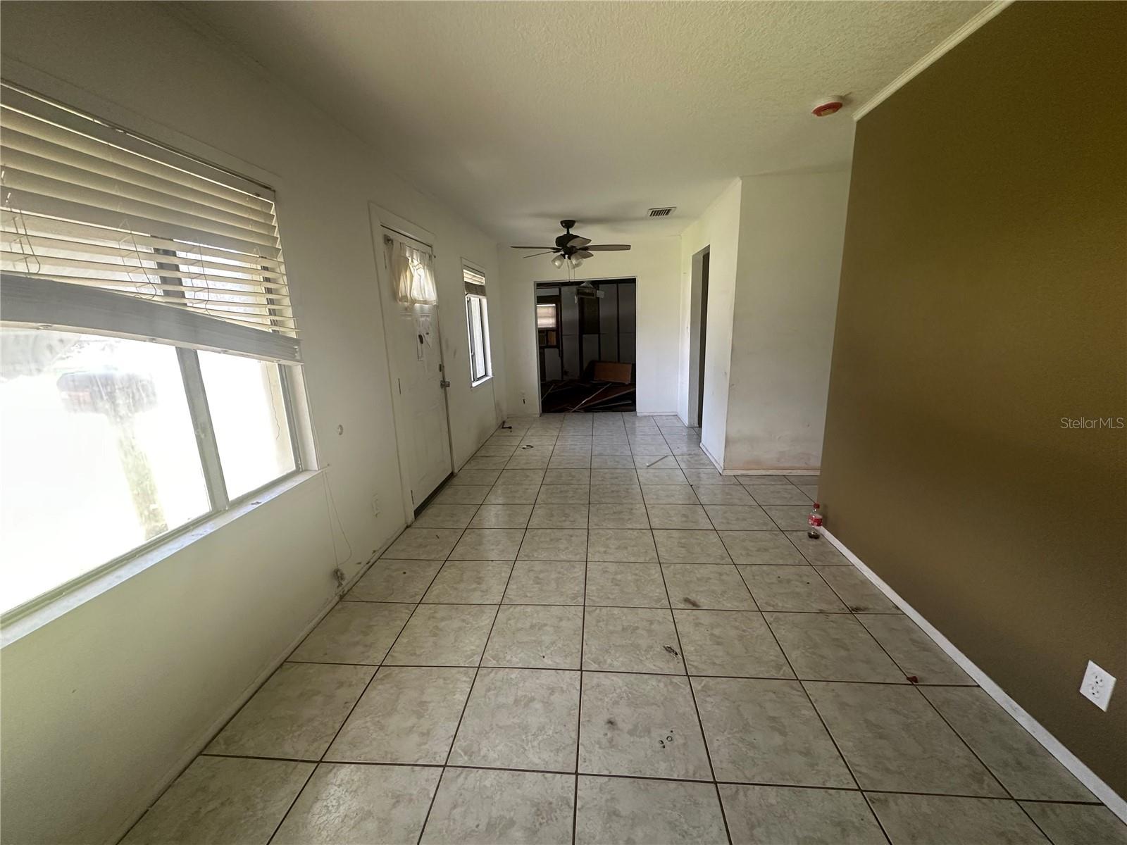 Image 15 of 28 For 7331 36th Avenue N